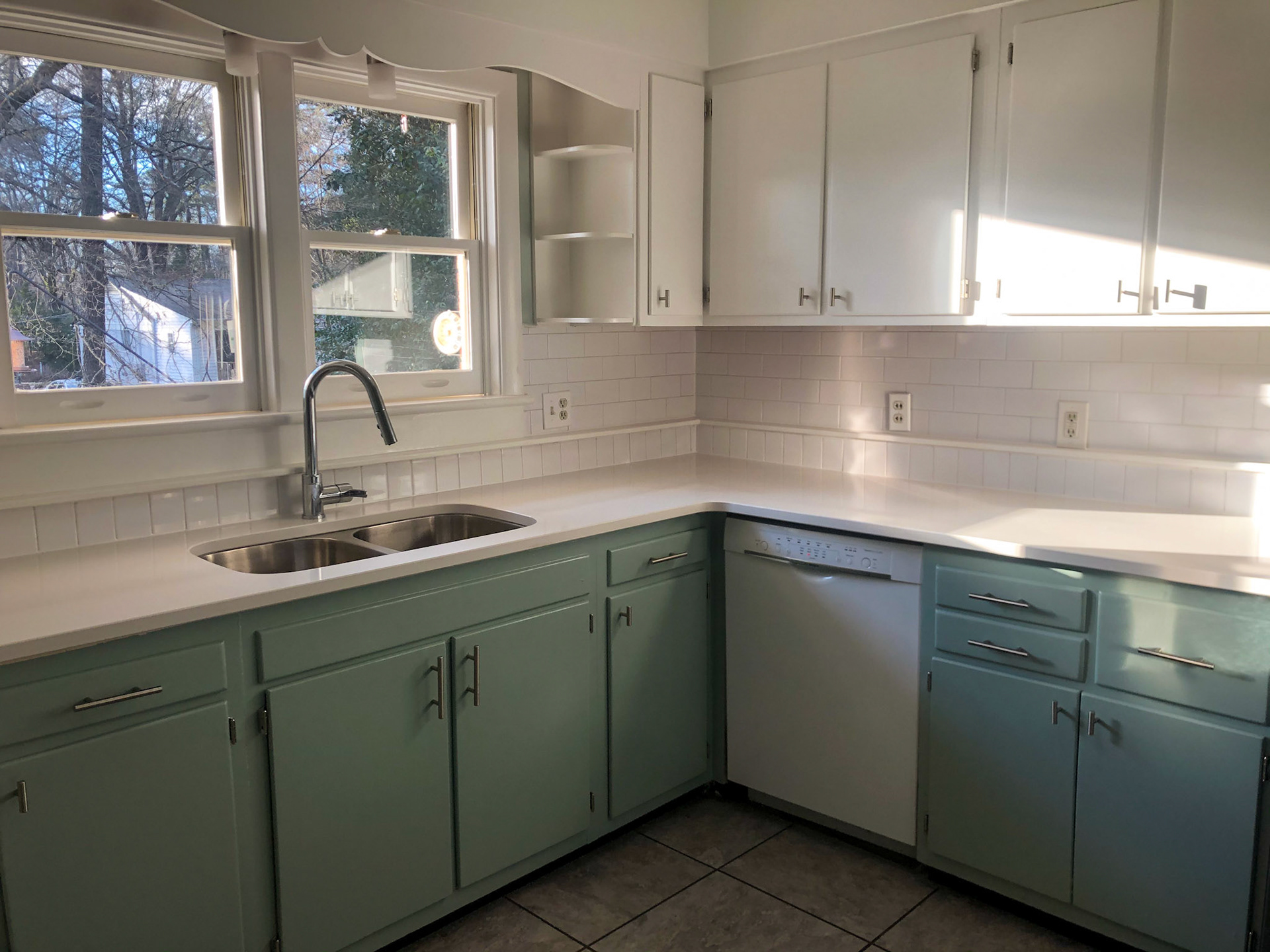 The Millwork Company ProjectQuartz Counters for Kitchen (Durham, NC)