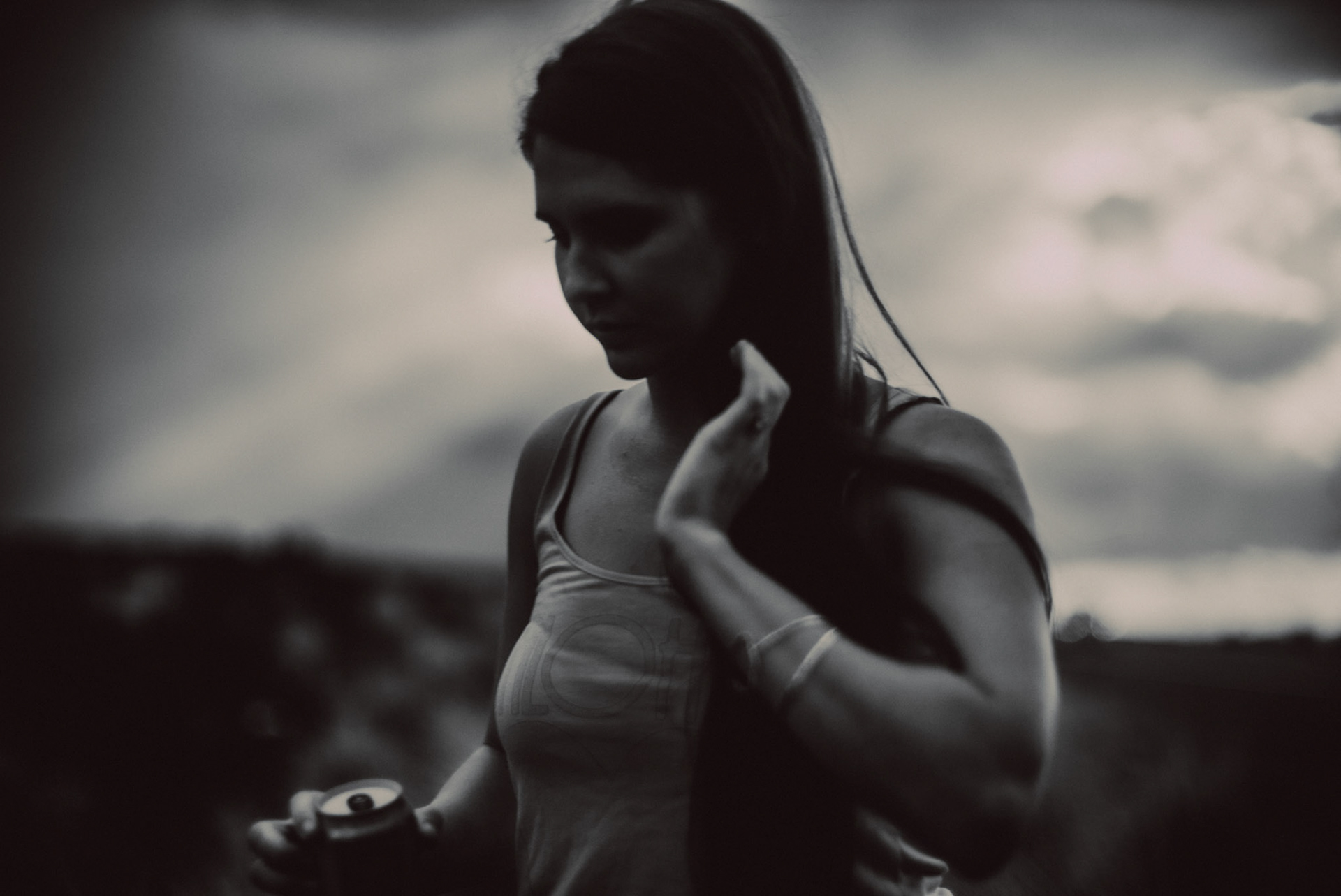 Angela, moody black and white portrait, Hawaii, USA, September 2015, Leica M.