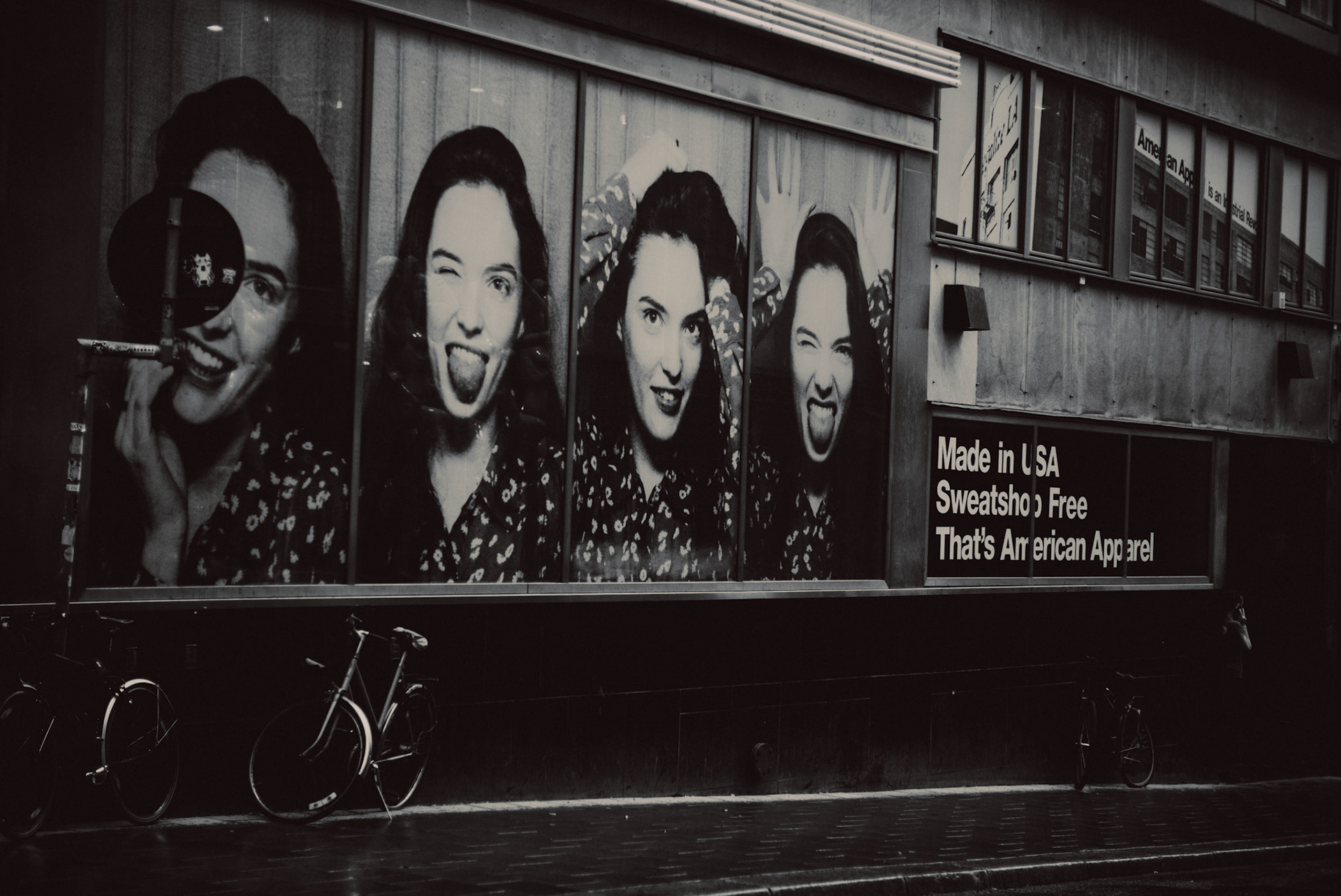 American Apparel, Stockholm, Sweden, July 2016, Leica M.