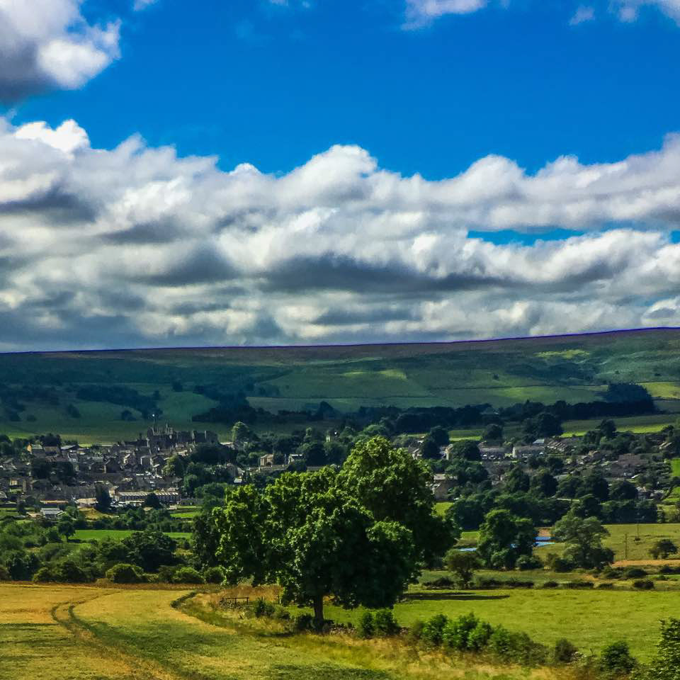 Across Wensleydale to Middleham