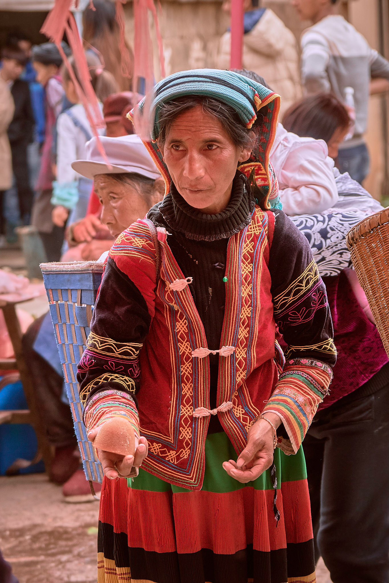 Shaxi market day