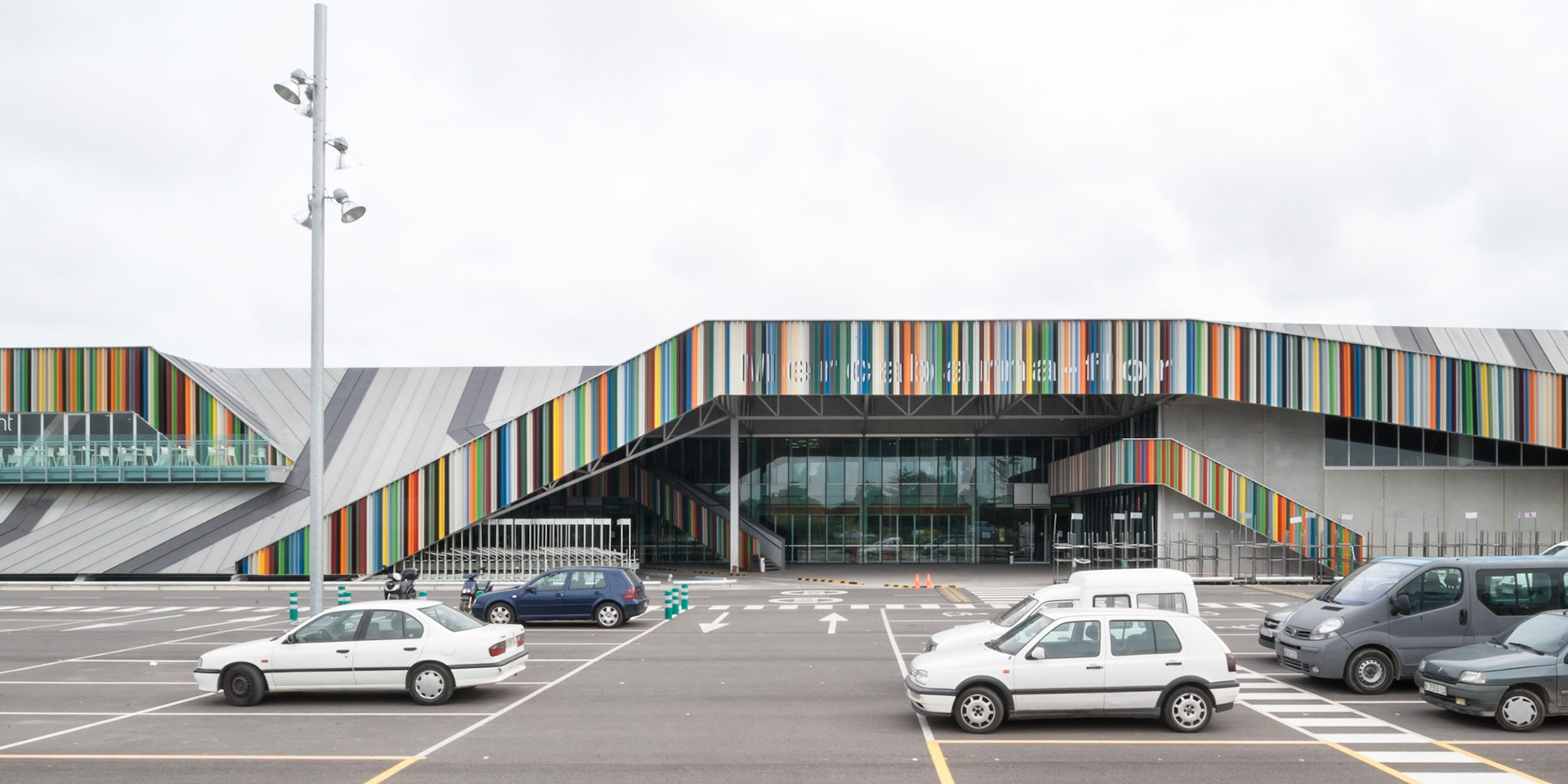 Flower Market / Mercabarna / Sant Boi de Llobregat, Spain / Muller Architects