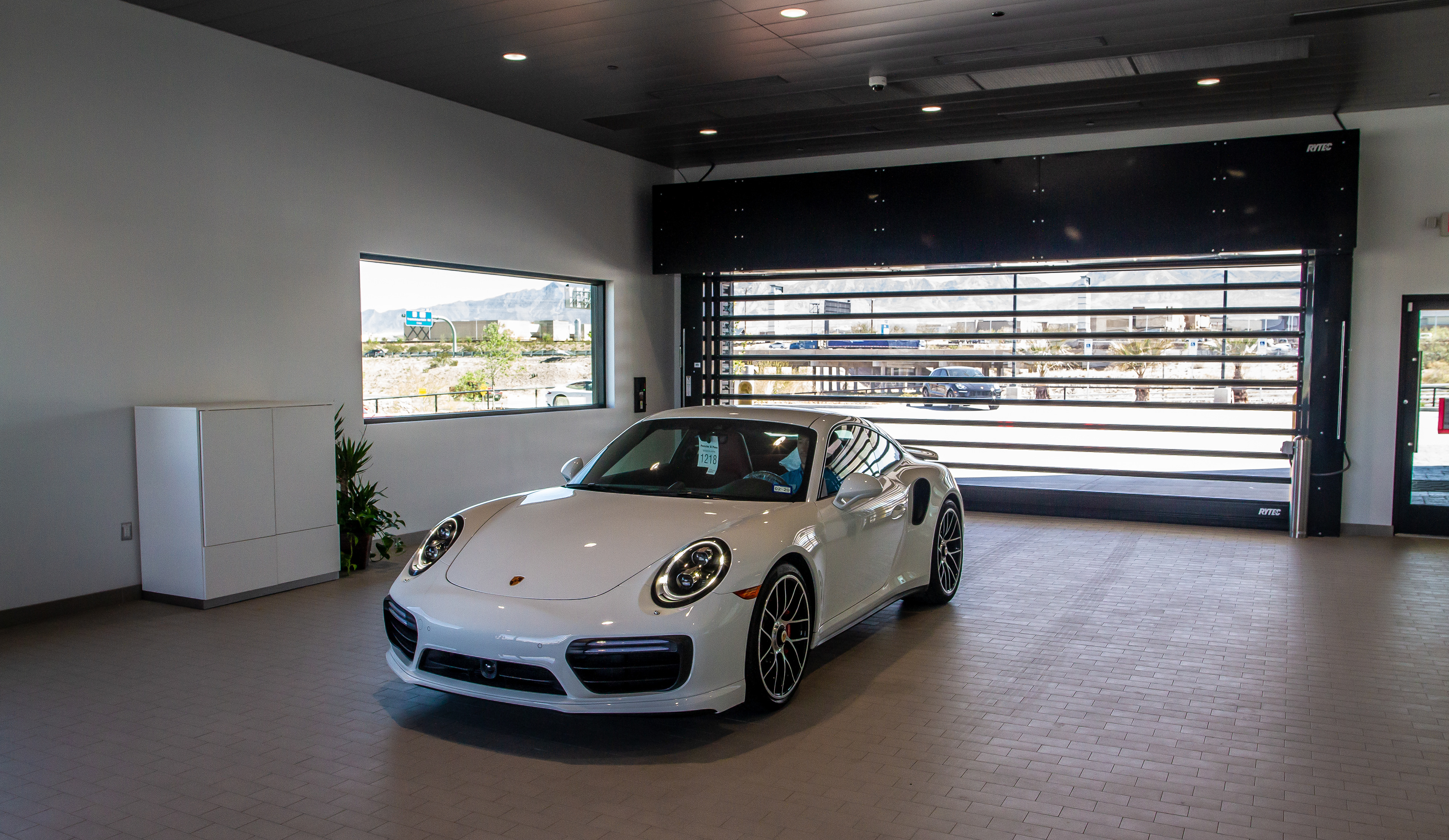 [FRAME] Video Agency Porsche of El Paso Dealership Photoshoot
