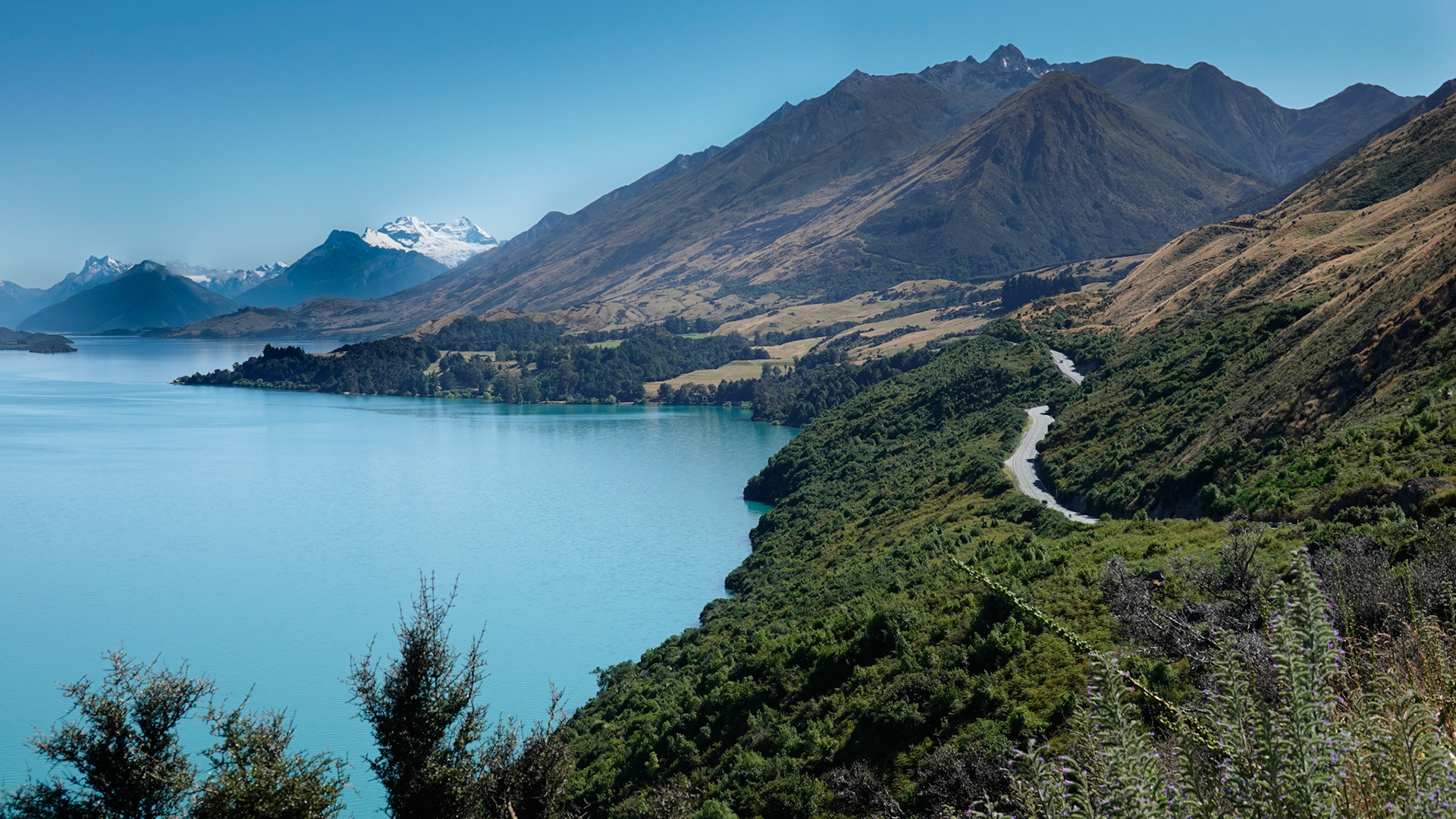 Road to Glenorchy NZ