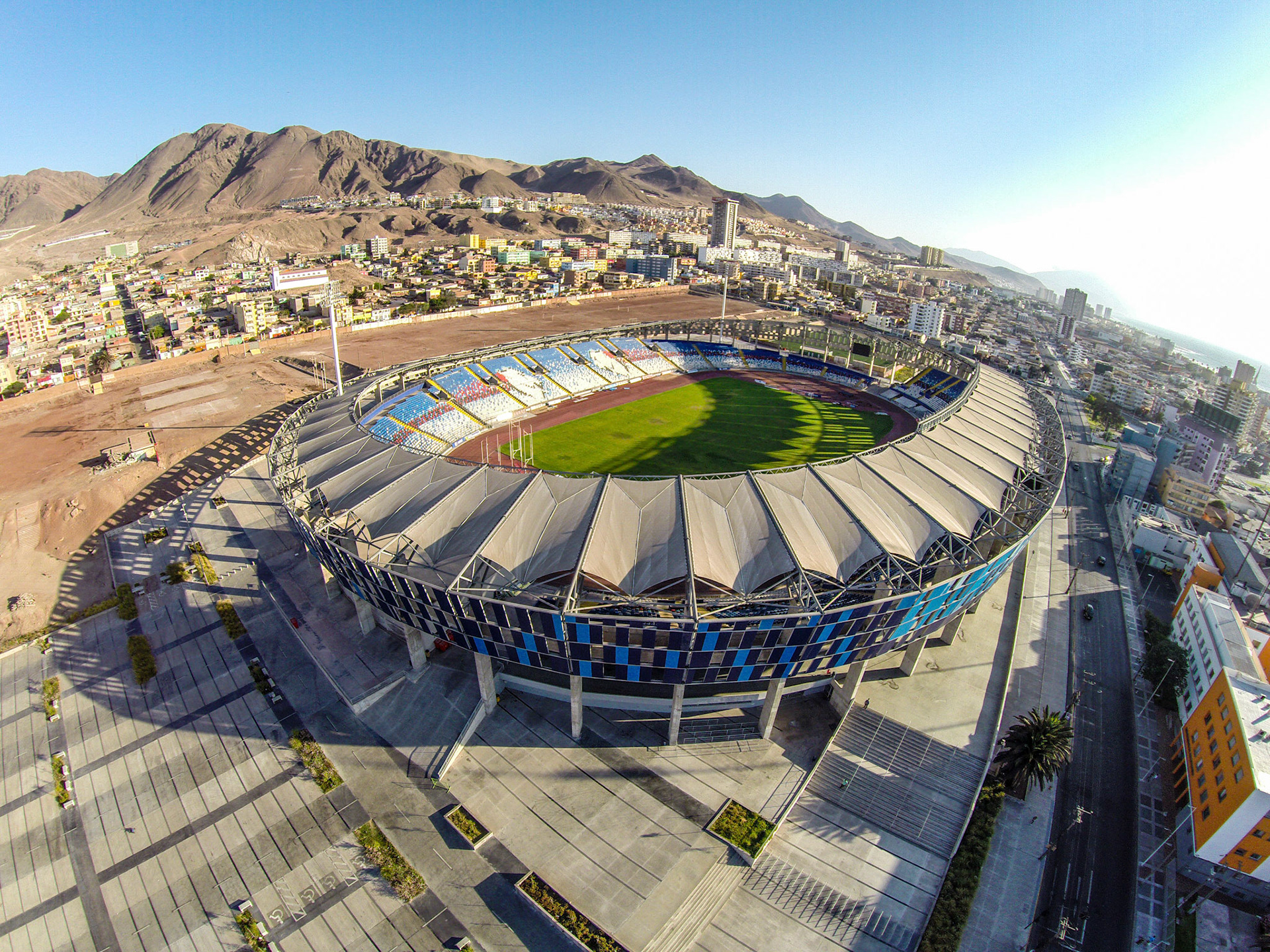 20 de Noviembre de 2014/ANTOFAGASTAVista aérea del Estadio Regional Calvo y Bascuñán de la ciudad de Antofagasta, sede de la Copa America Chile 2015.FOTO: VICTOR BURGOS/AGENCIAUNO