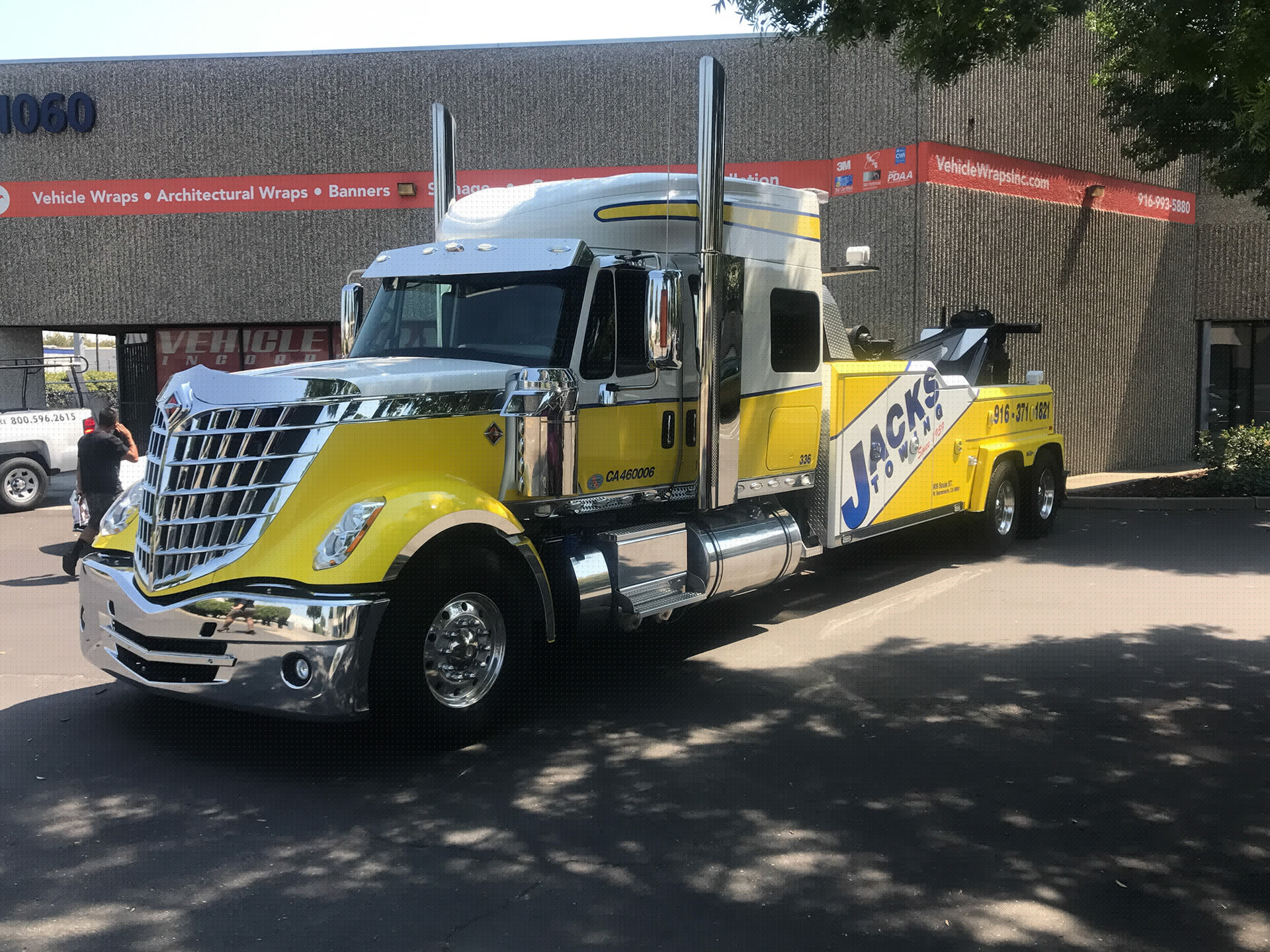 Jack's Towing - Semi Tower