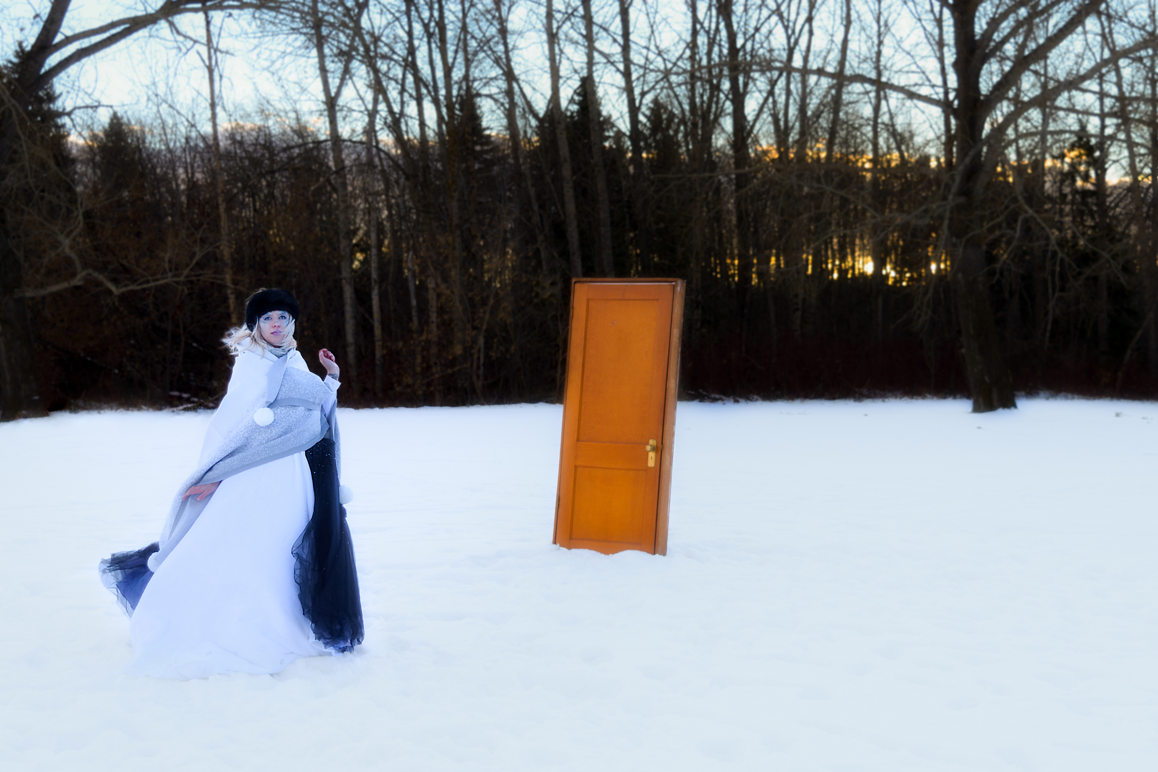 HMUA: Vampire Nomad Palette - Model: Meagan Sara