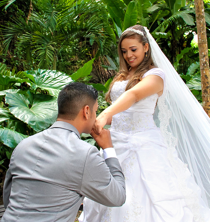 Fotografía de bodas y eventos en Cali, Cartagena, Bogotá, Medellín, matrimonios y eventos sociales, fotógrafos profesionales