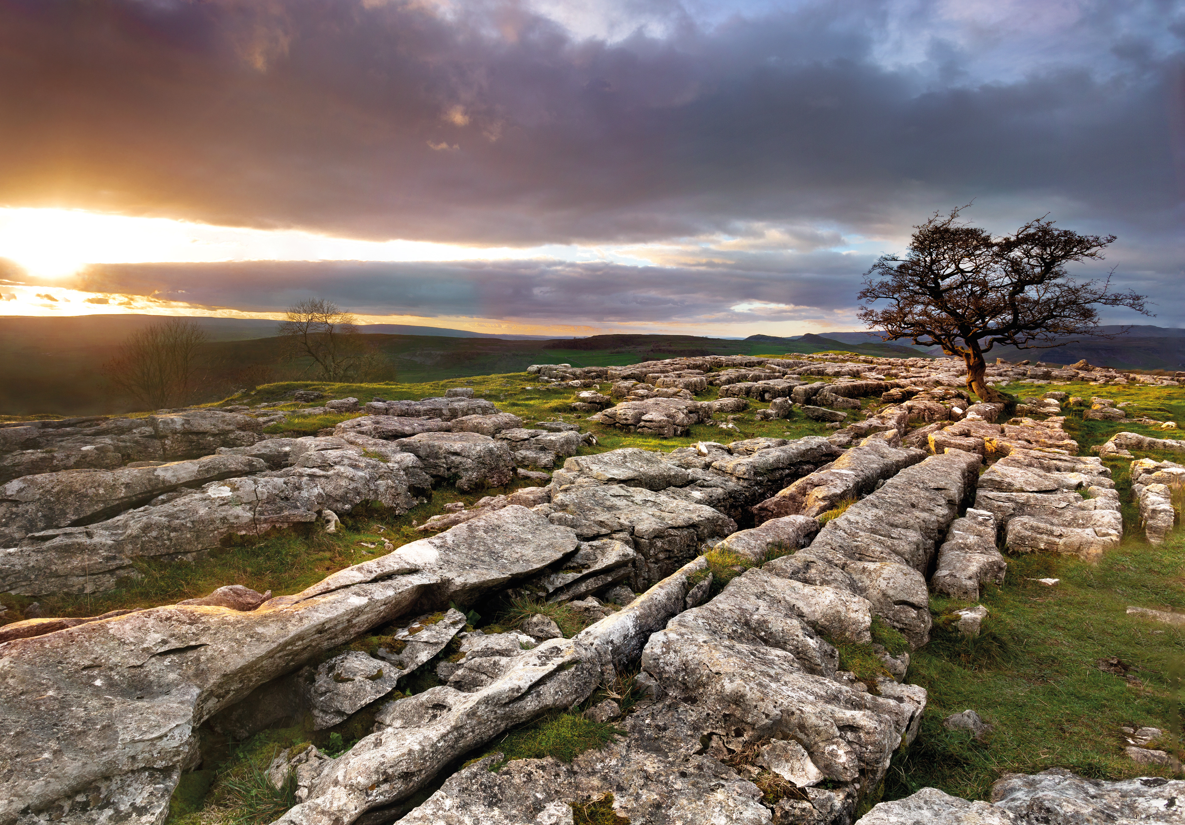 Winskill, limestone pavement, Ribblesdale