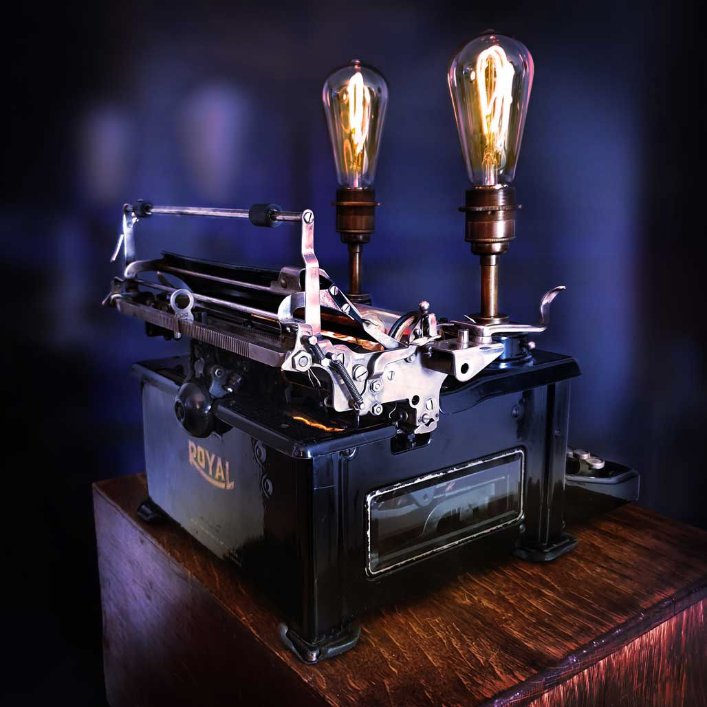 Vintage steampunk typewriter lamp