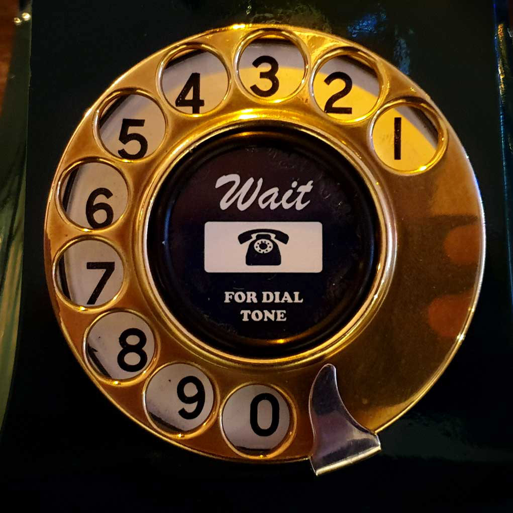 Wait for dial tone
