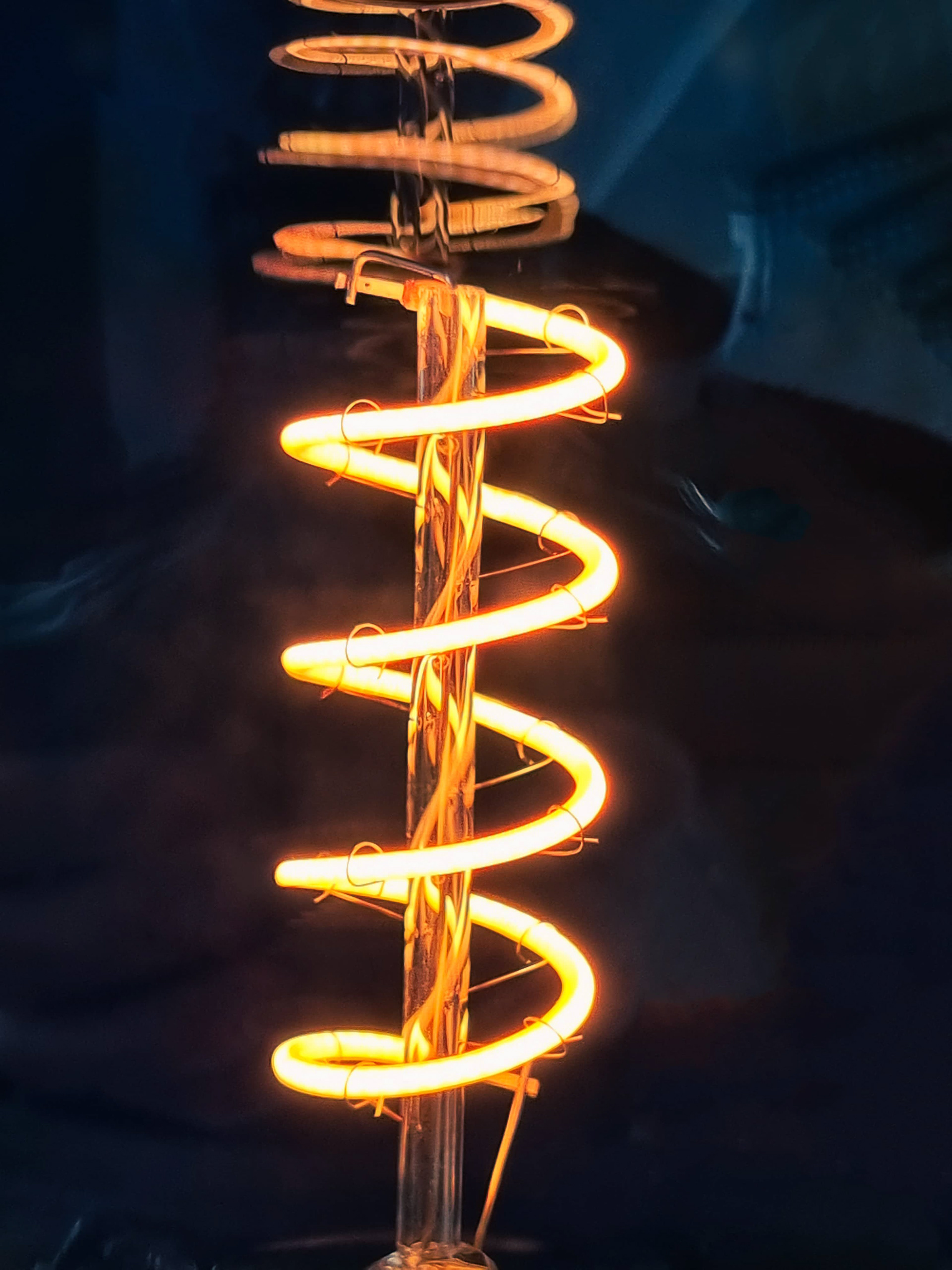 Spiral filament