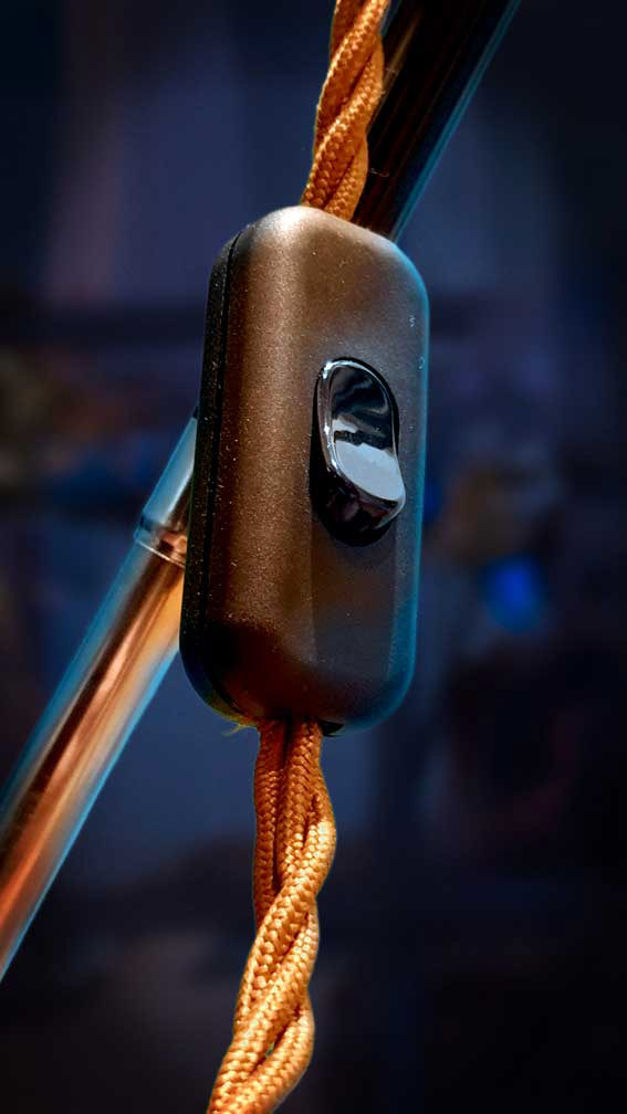 Inline switch with vintage braided cable