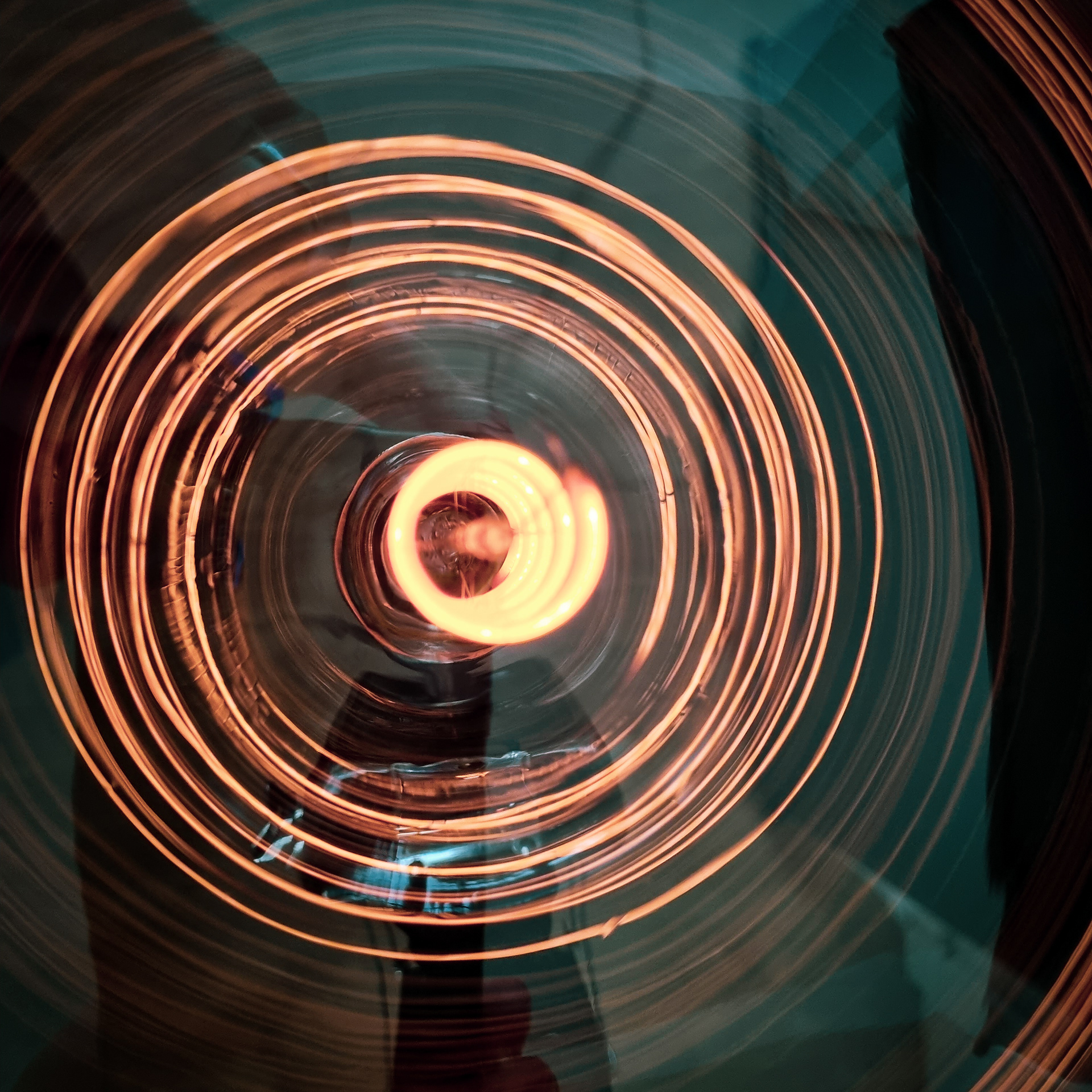 Designer vintage bulb with spiral filament