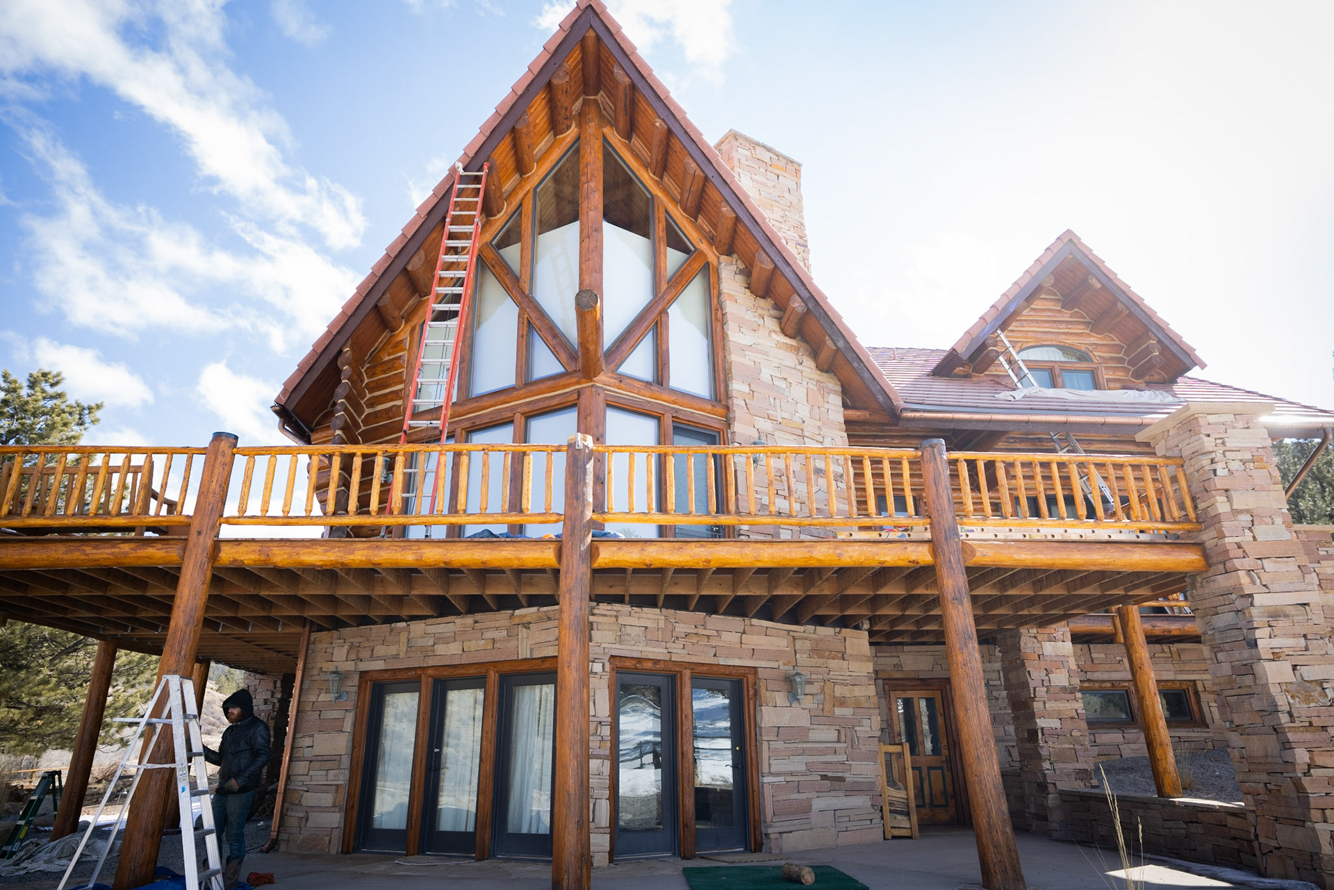 log home builder