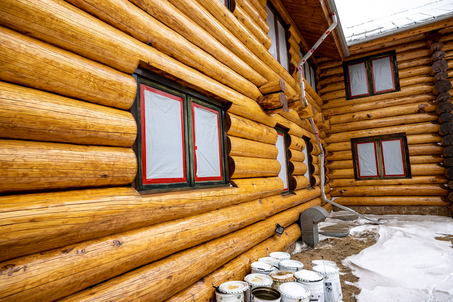 log home staining
