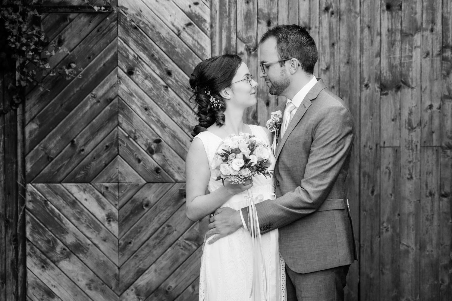 Hochzeit_Salzburg_Schloss_Mattsee_Hochzeitsfotograf_Thomas_Traschwandtner_Tau_Light_Media