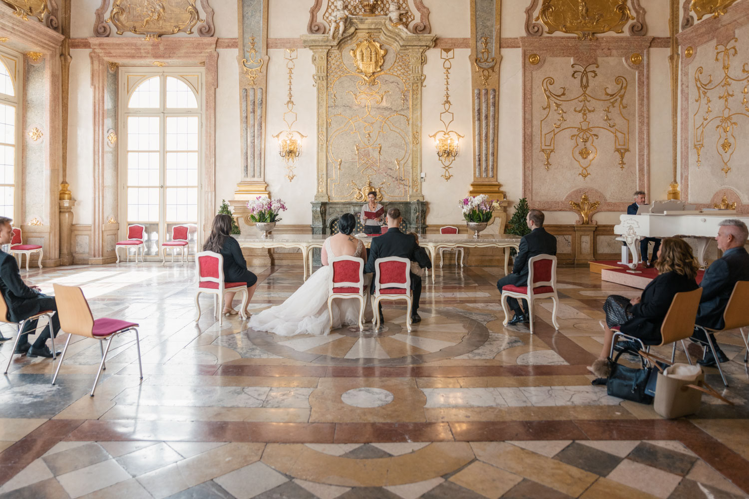 Hochzeit_Salzburg_Marmorsaal_Mirabell_Hochzeitsfotograf_Thomas_Traschwandtner_Tau_Light_Mediav