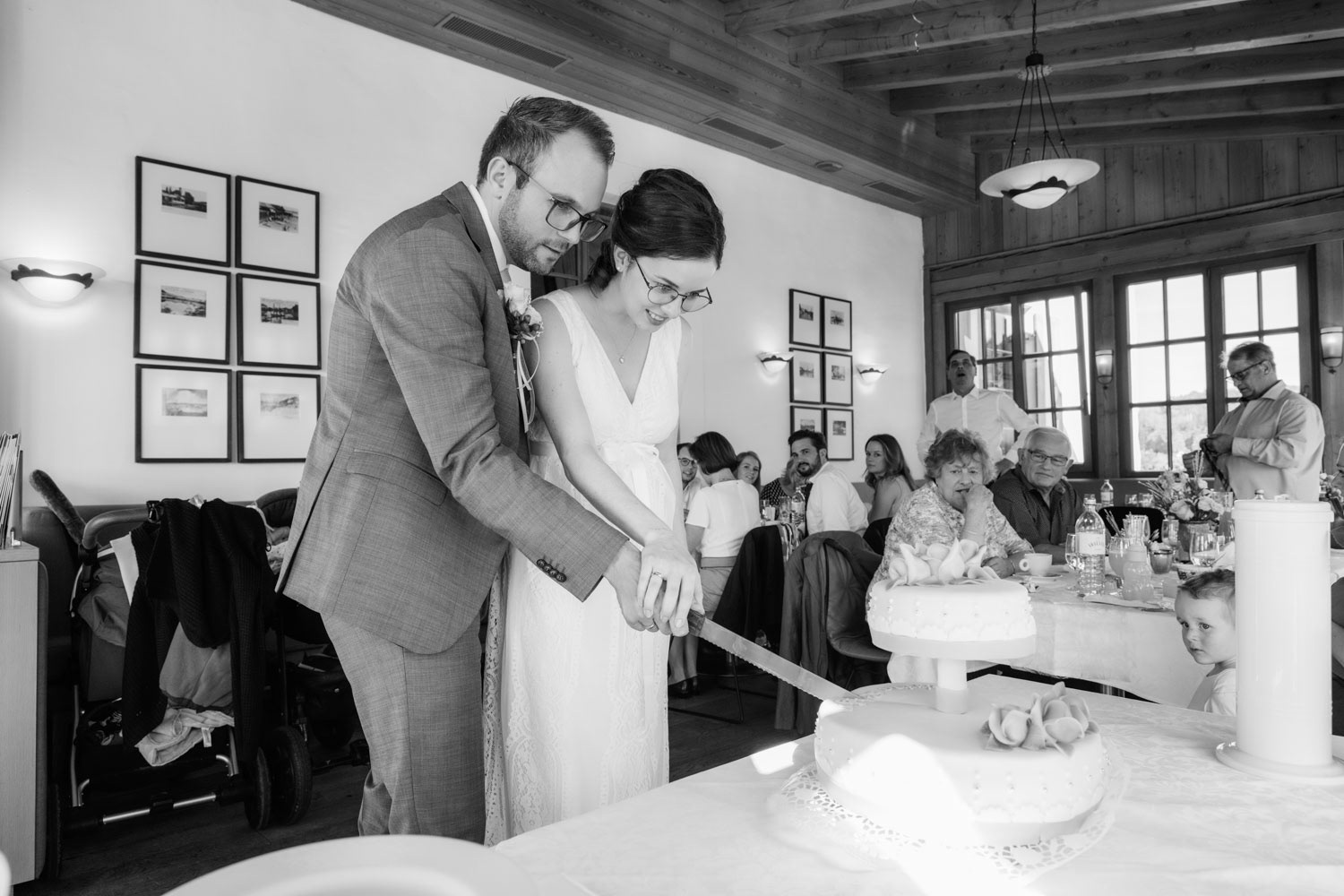 Hochzeit_Salzburg_Schloss_Mattsee_Hochzeitsfotograf_Thomas_Traschwandtner_Tau_Light_Media