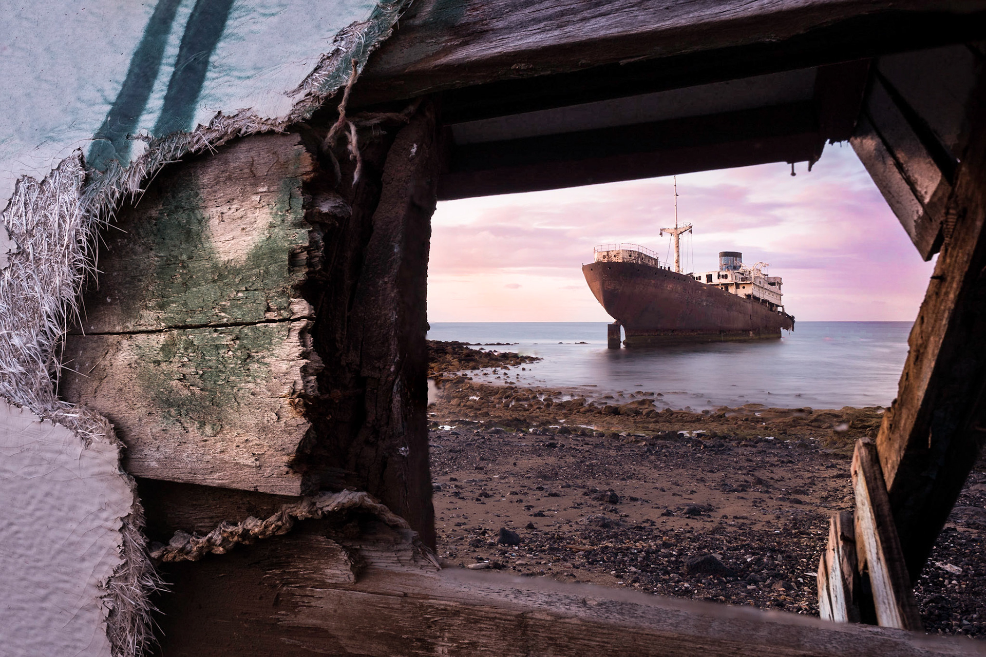 Schiffswrack in der Bucht von Arrecife