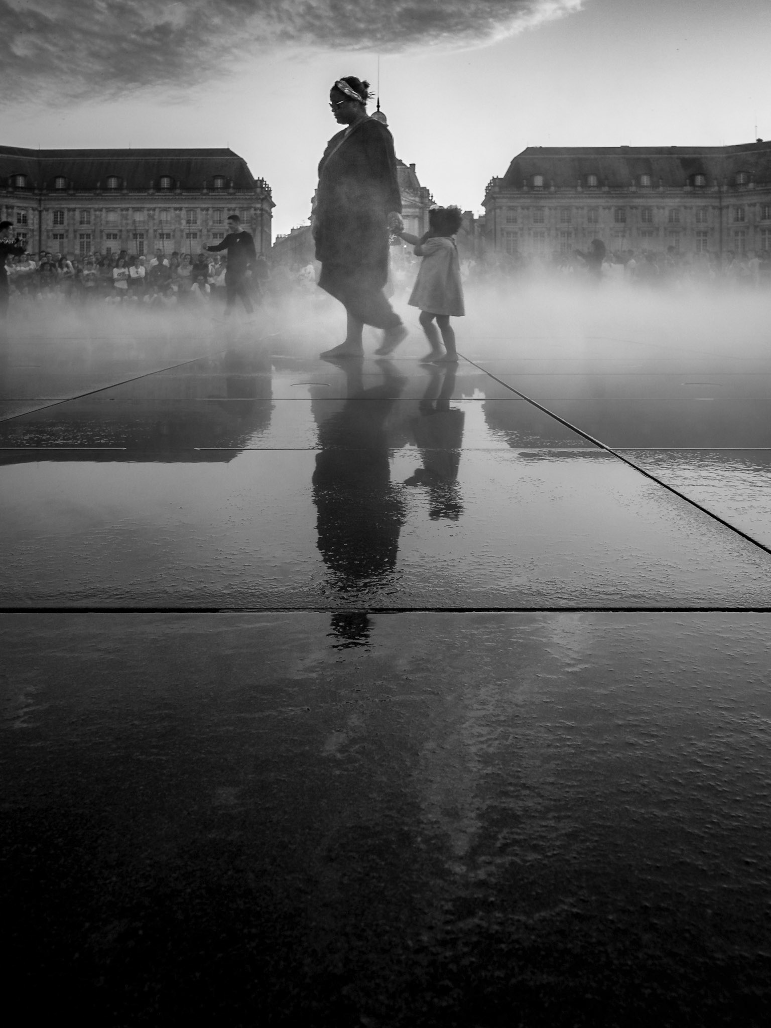Szene am Wasserspiegel, Bordeaux