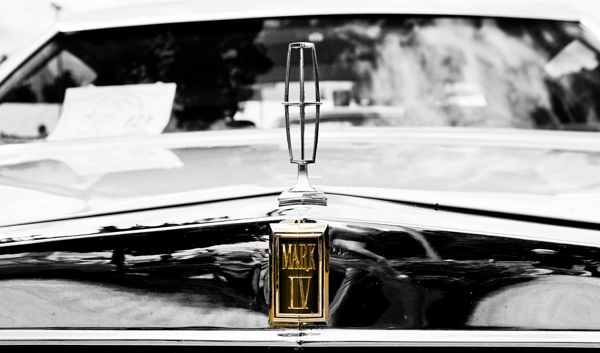 Lincoln Mark IV bei einem Oldtimertreffen