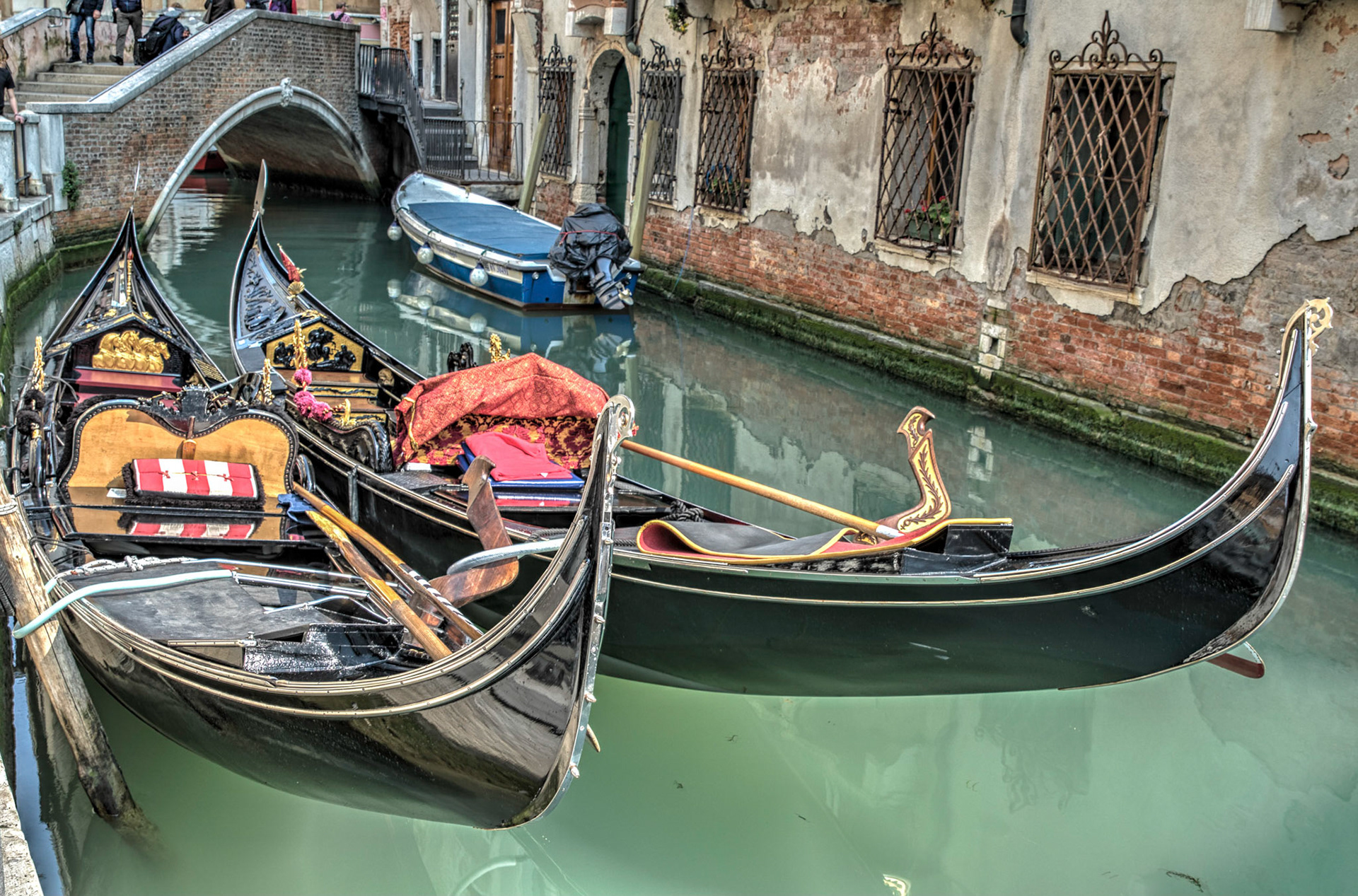 Gondolas