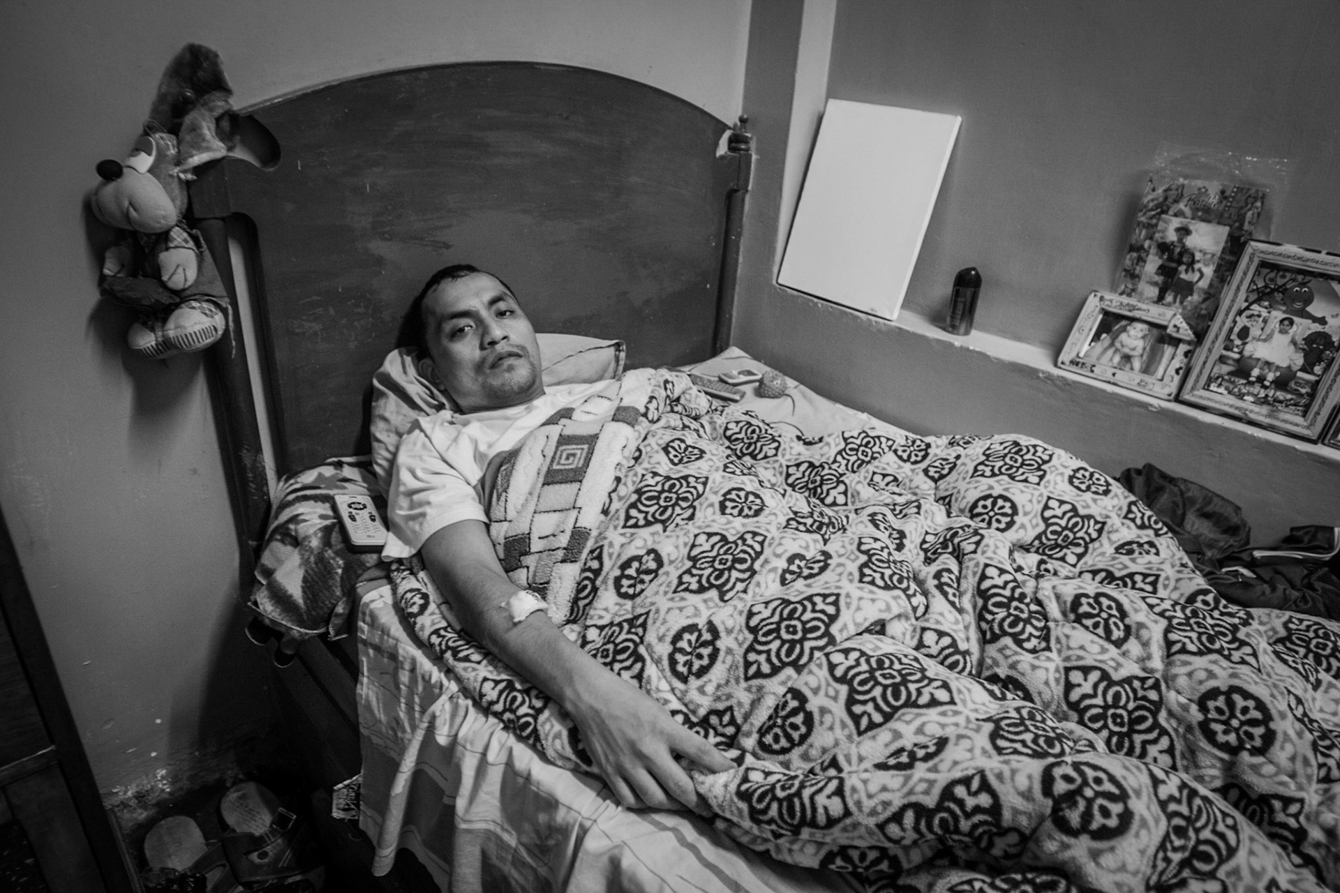 Documentary Photographer ANÍBAL MARTEL Lurigancho Prison, Lima, Peru