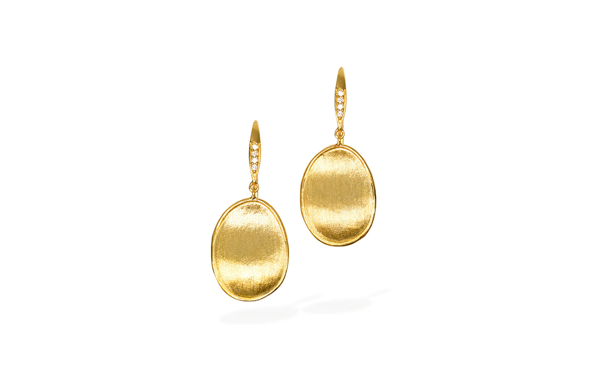 Earring photography for Sia Shafer - jewellery product photographer