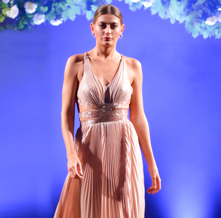 Lindsey L AHmet photographer website homepage image for photography portfolio. image from manchester fashion festival