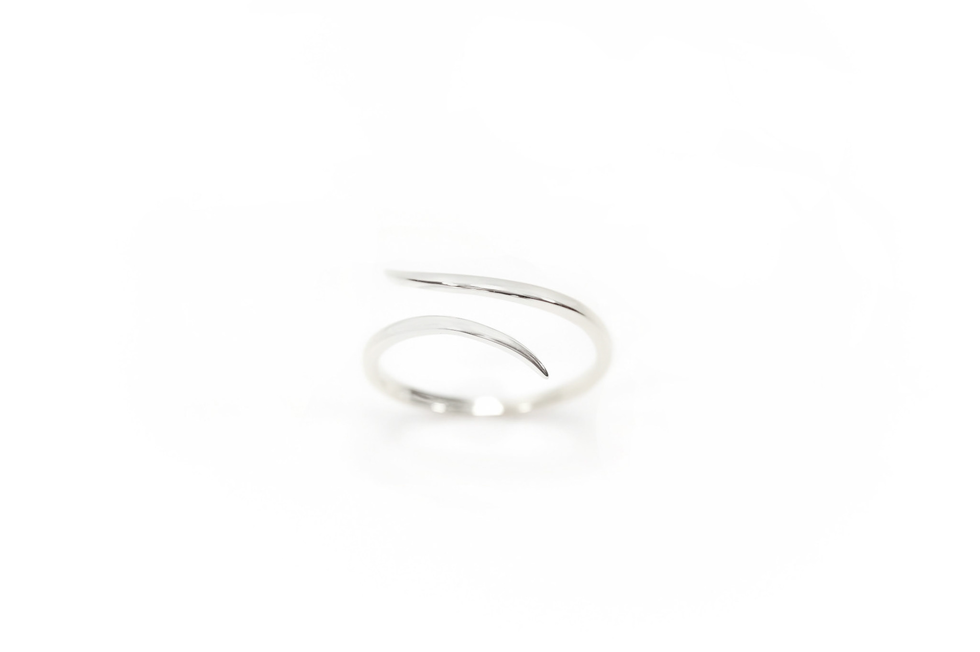 Sia Shafer silver ring product retail photography