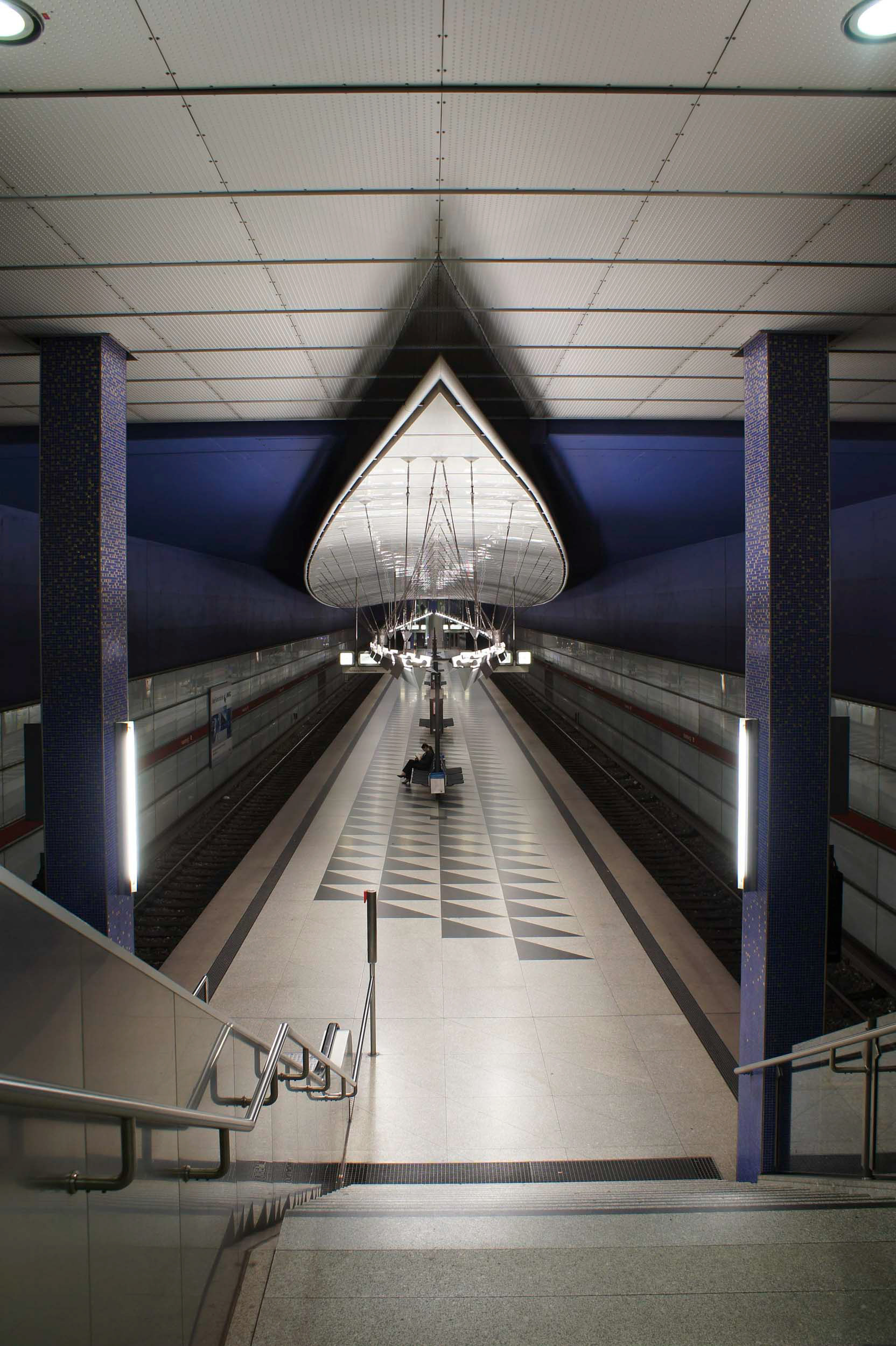 Jonathan Göpfert - Munich Metrostations Line U2