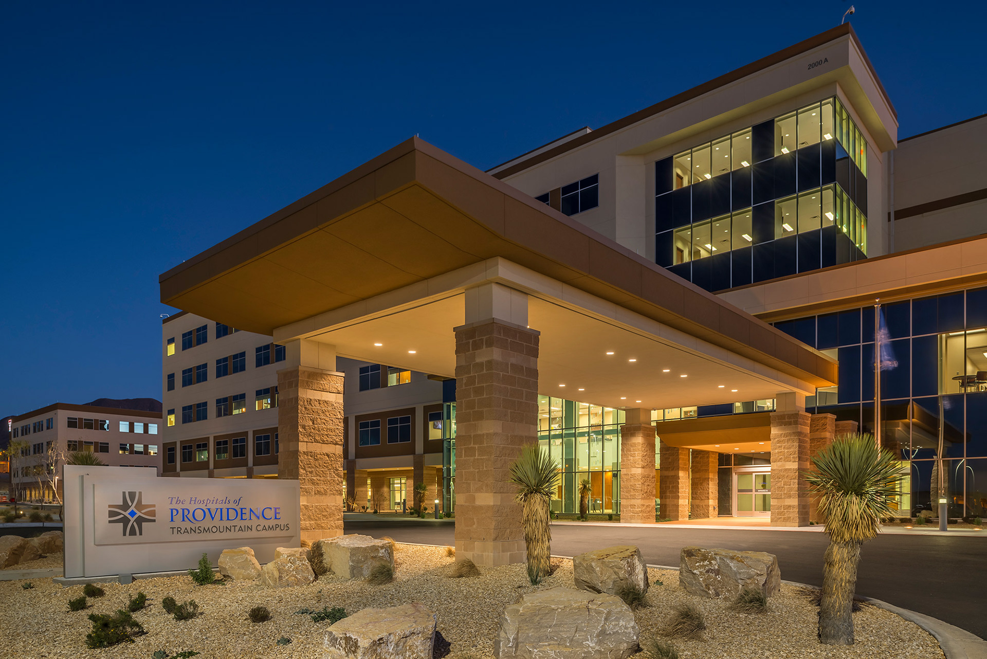 Hospitals of Providence Transmountain Entrance Evening | Photo © Scott Weaver