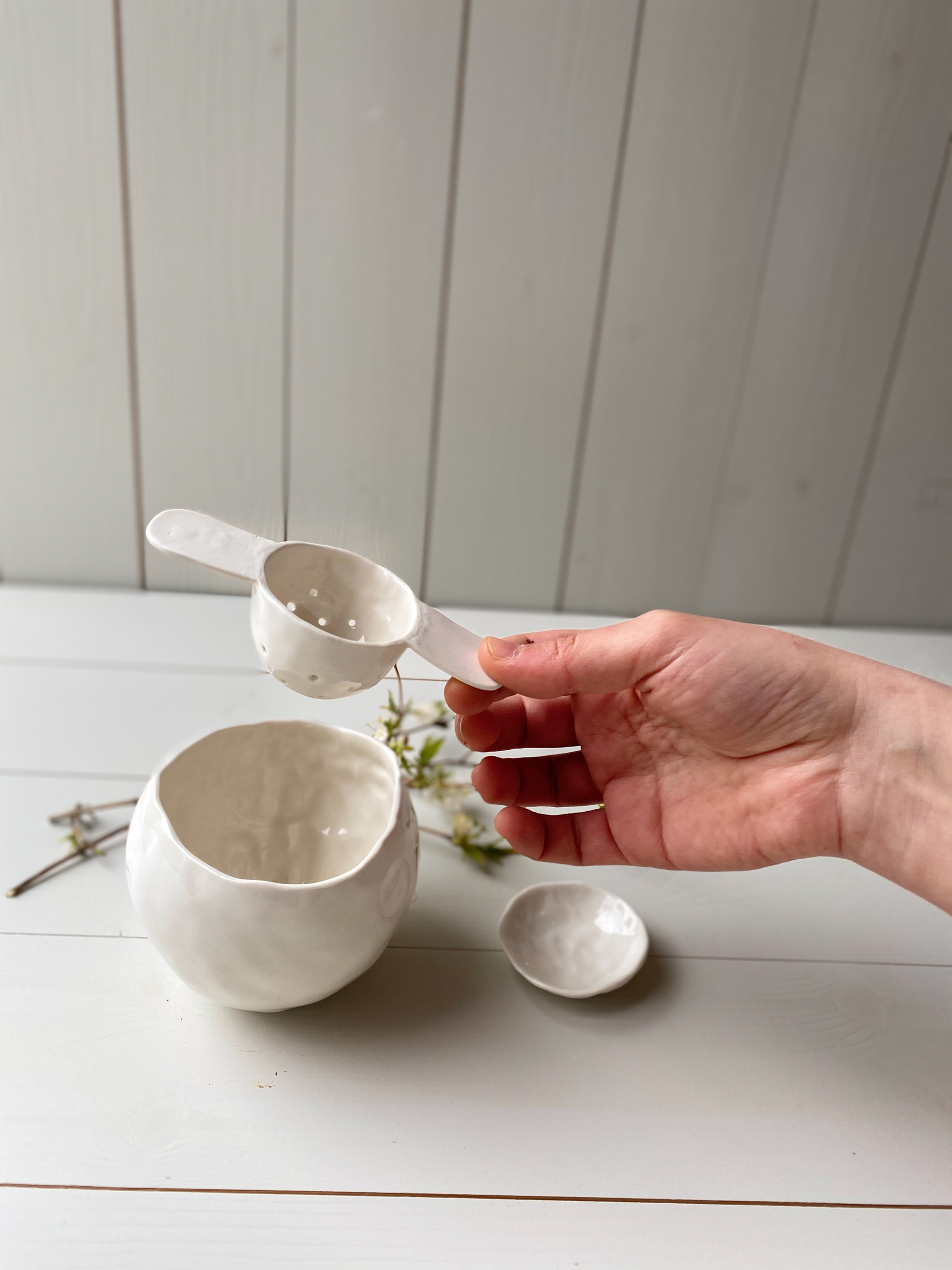 Infuseur à thé et sa coupelle 38€ / Grand bol tout rond - 48€