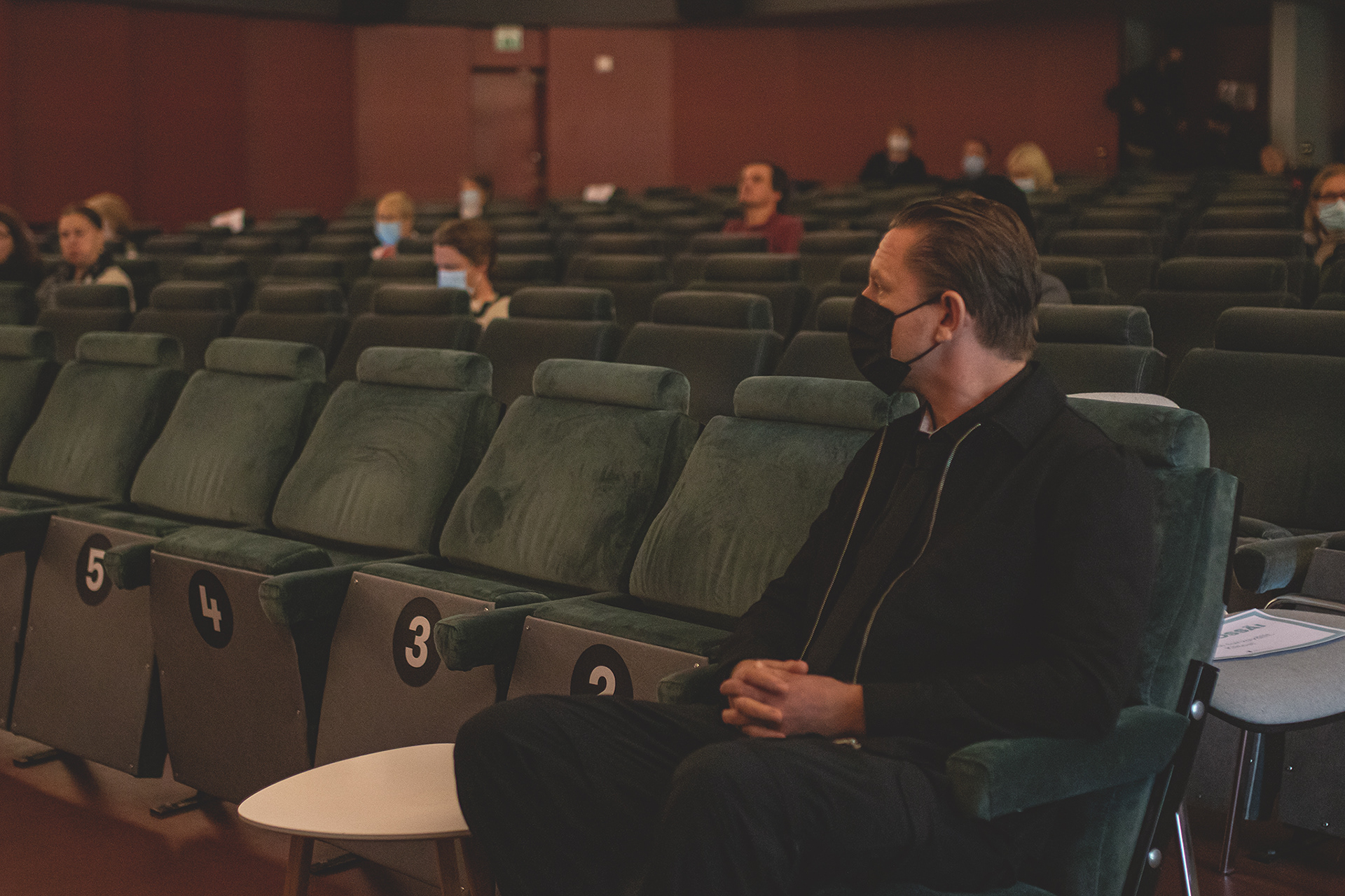 Espoo Ciné 2021 / Ensilumi