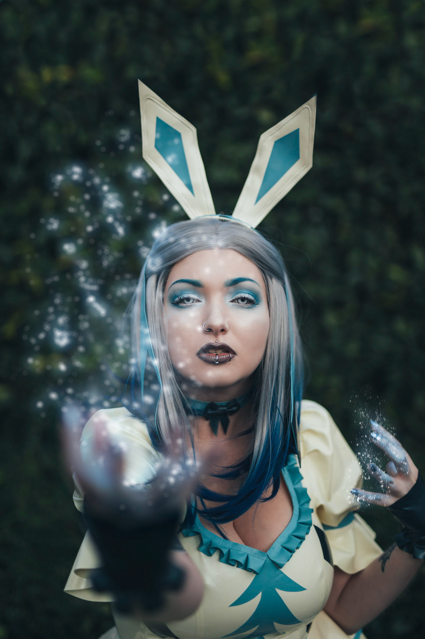 @nayru_sg as Glaceon