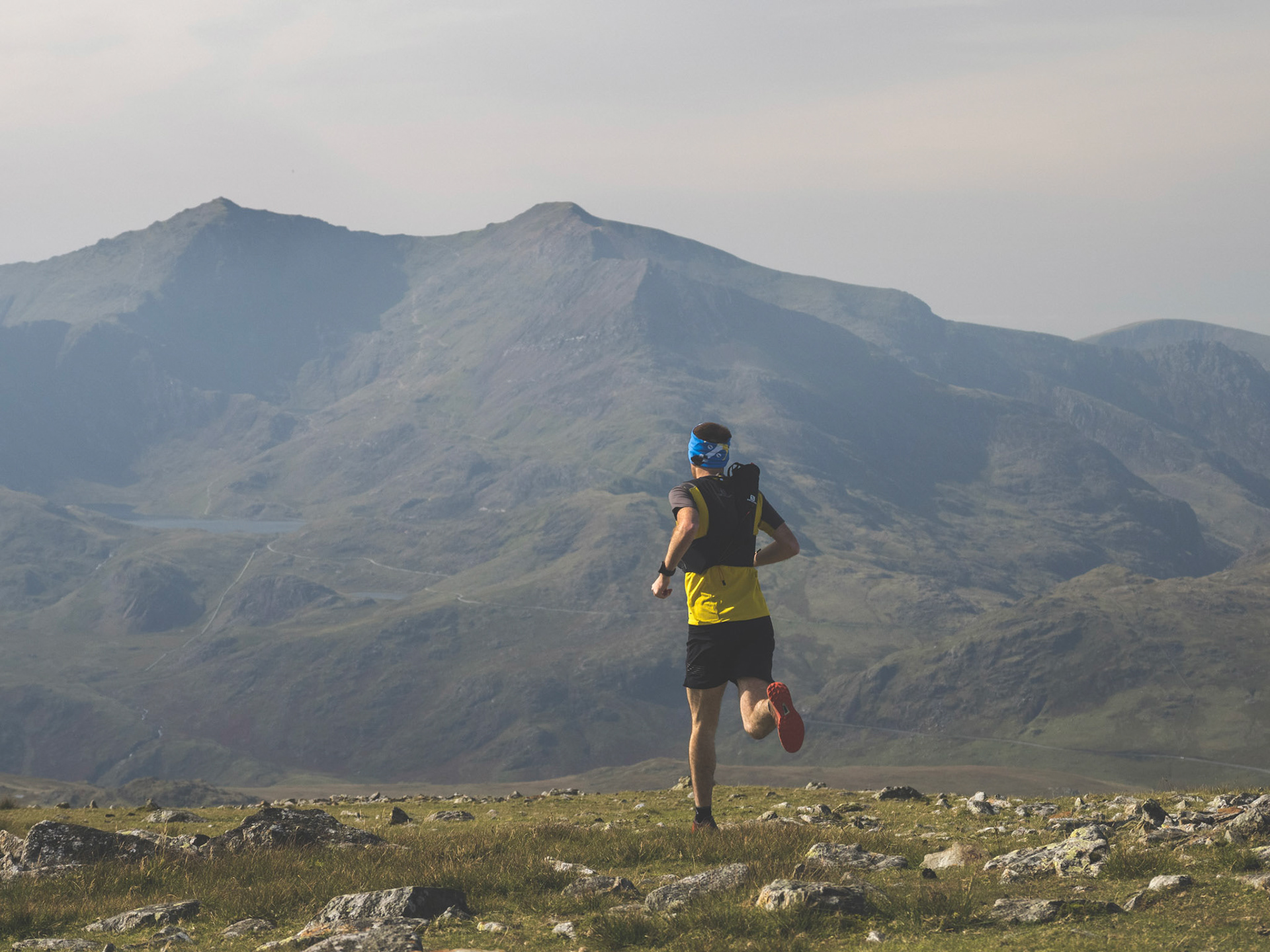 Trail running over Moel Siabod