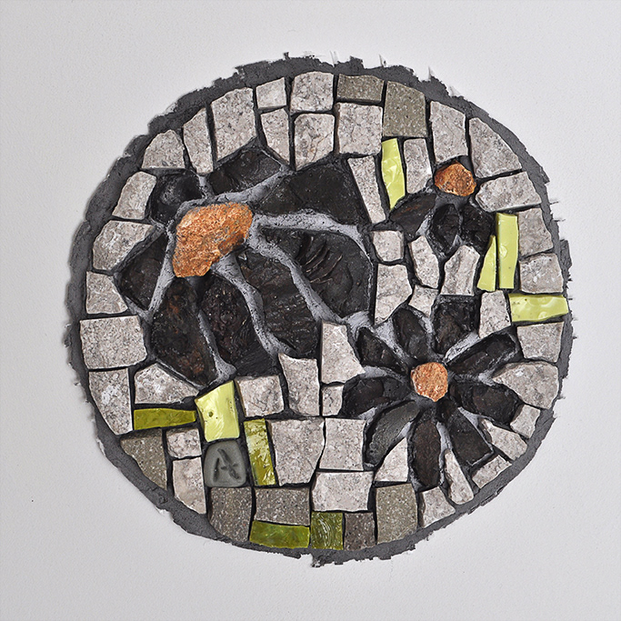 Mosaic submitted to the Ruins Project, Pennsylvania. 8" diameter.
