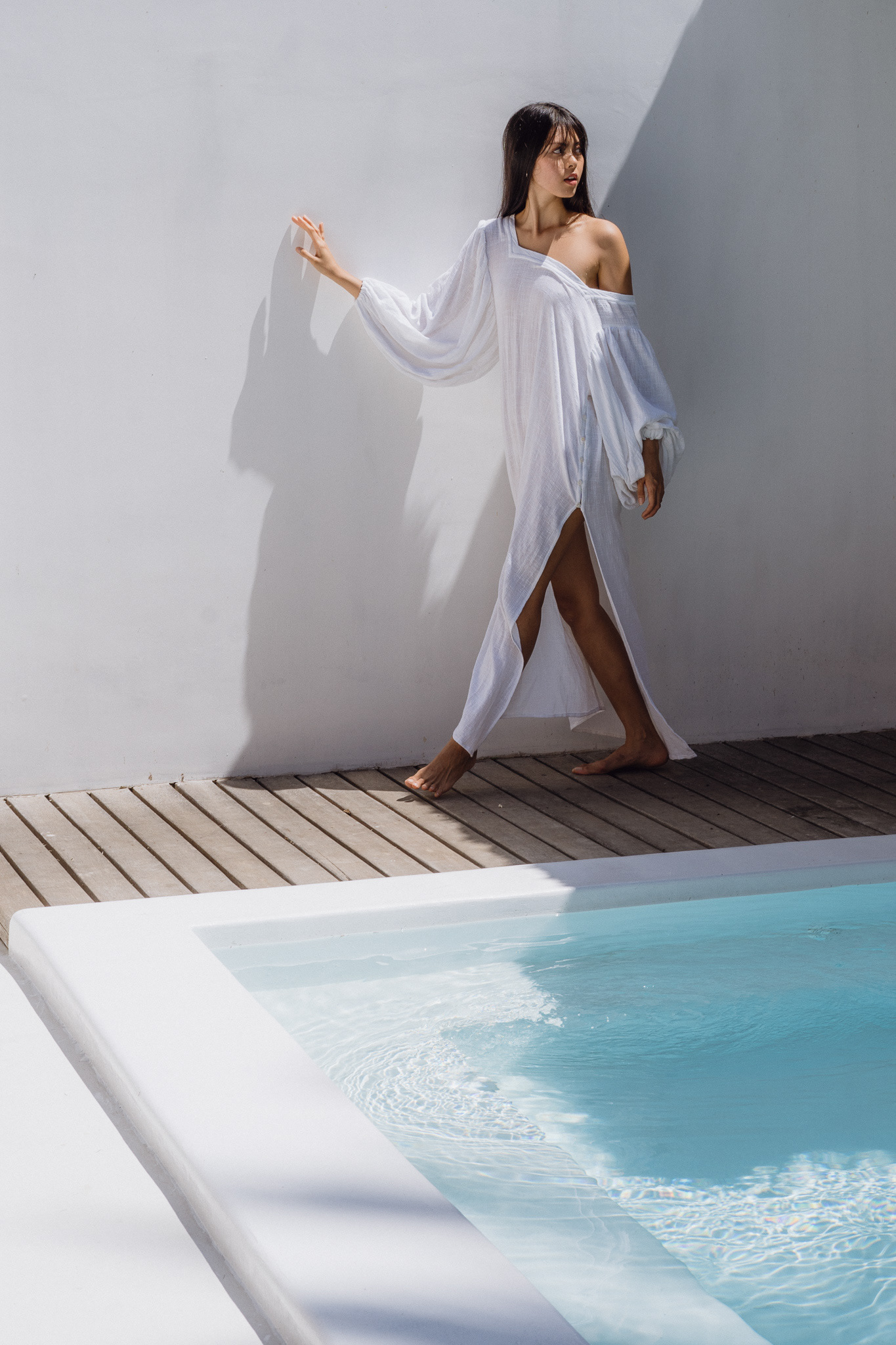 Lola Dress in white