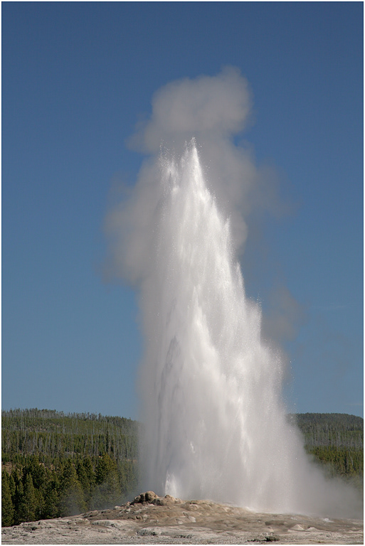 Old Faithful, Upper Geyser Basin, Yellowstone NP