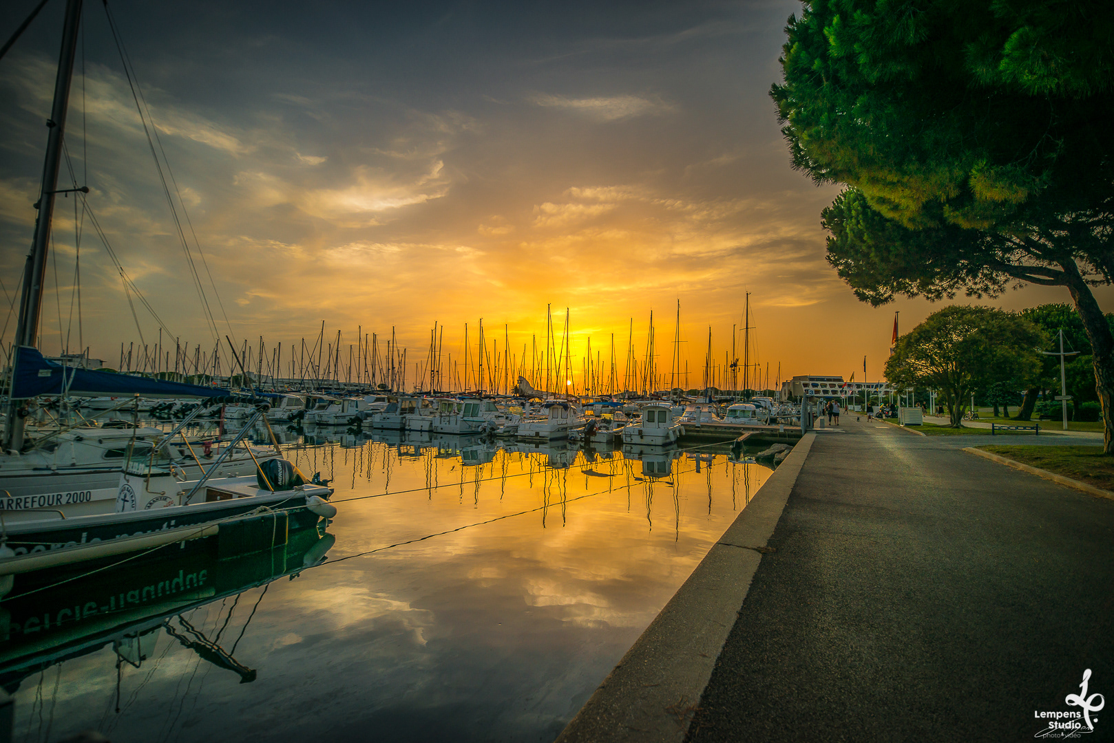  Port Camargue© Lempens Studio