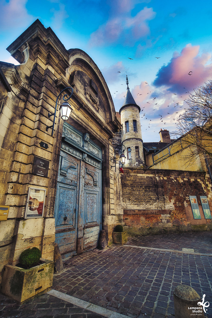  Entrée Musée de Vauluisant © Lempens Studio