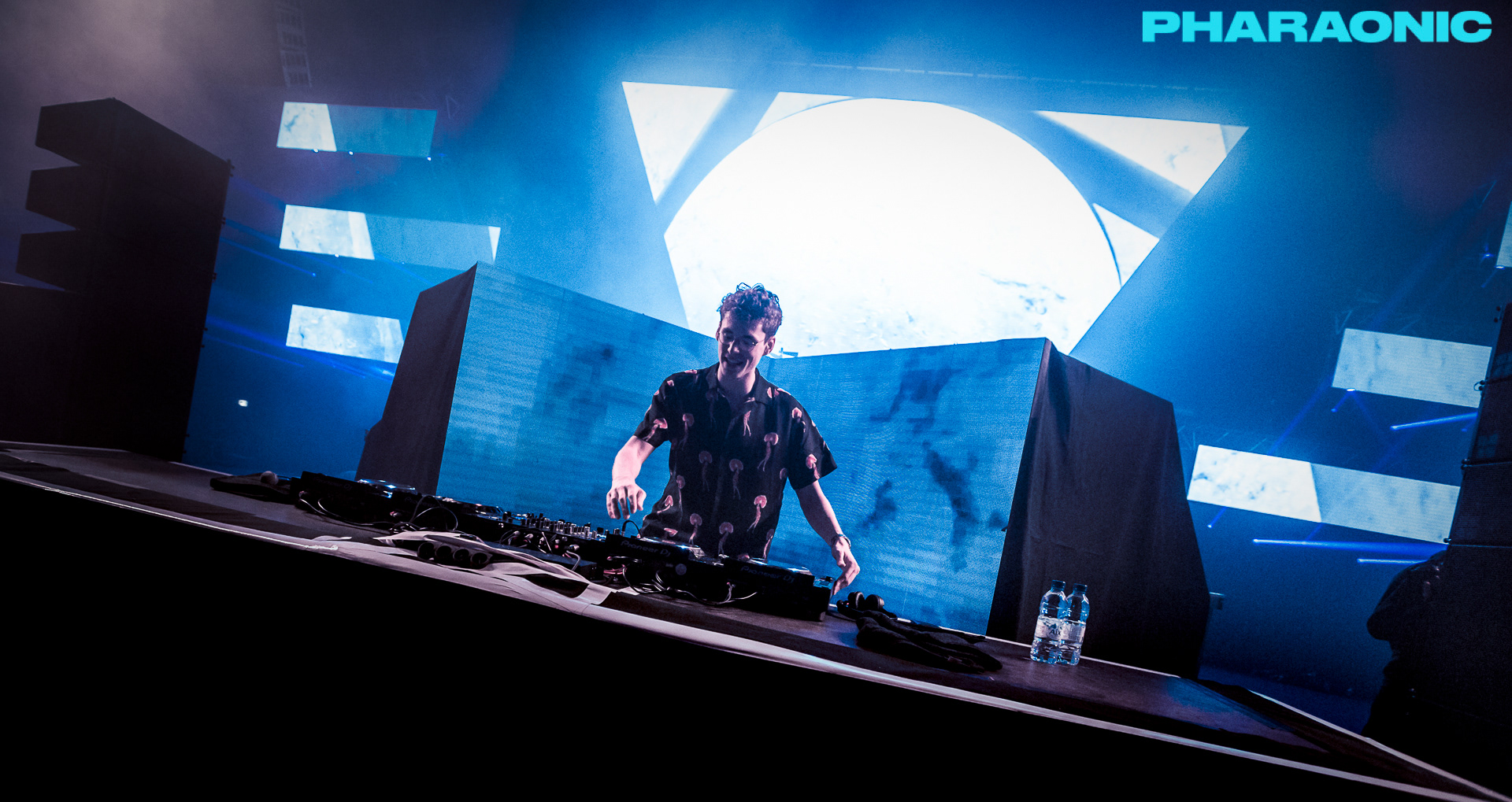 Lost Frequencies © Lempens Studio