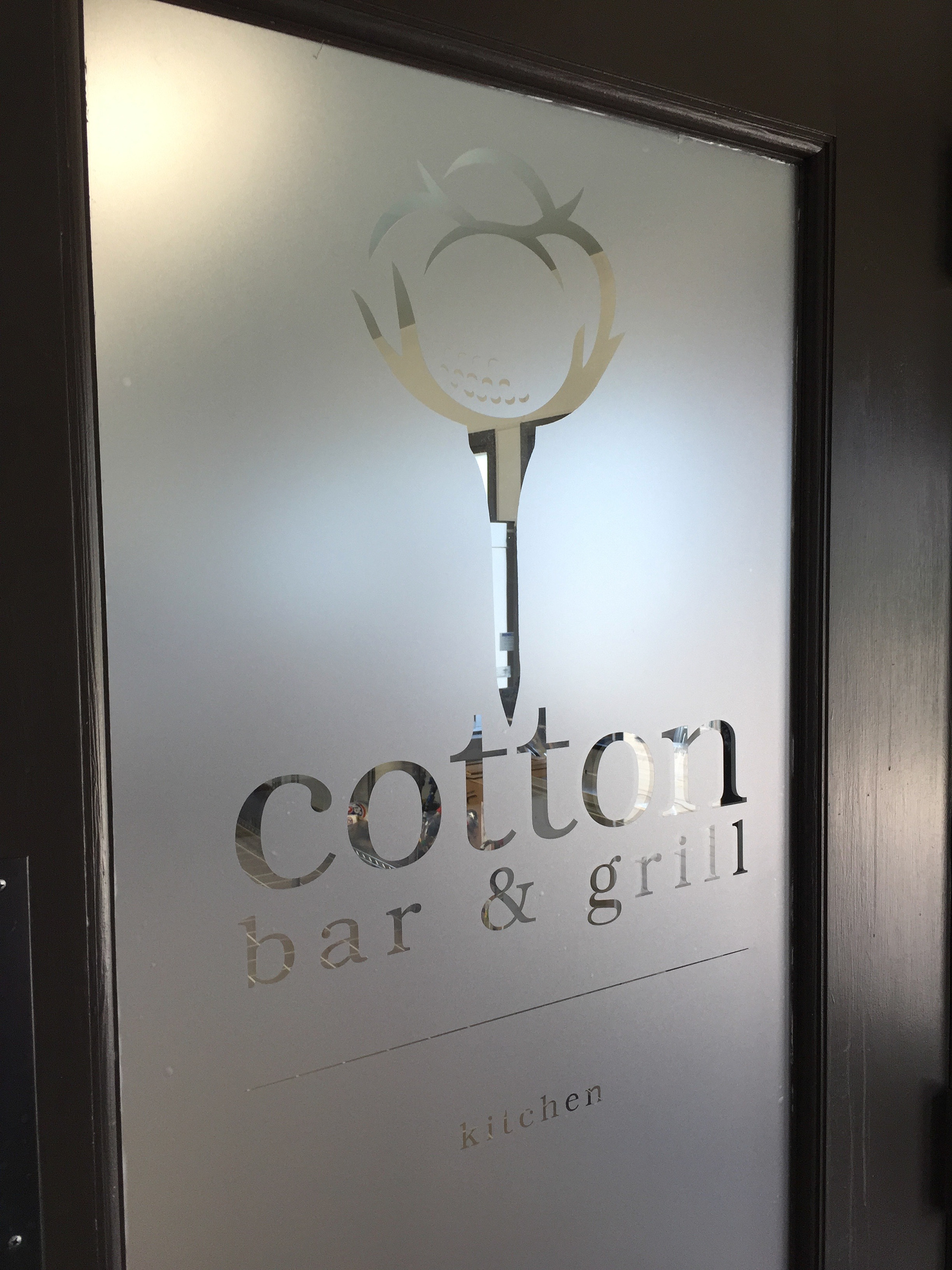 RYAN DRYE DESIGN PORTFOLIO COTTON GOLF COURSE BAR & GRILL