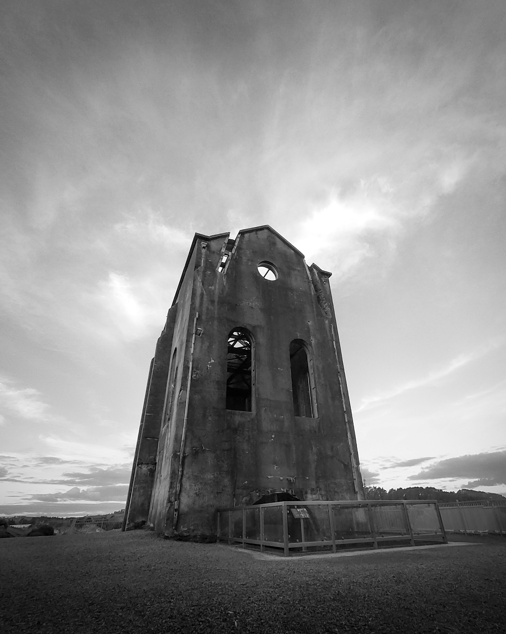 WAIHOU POLES 2