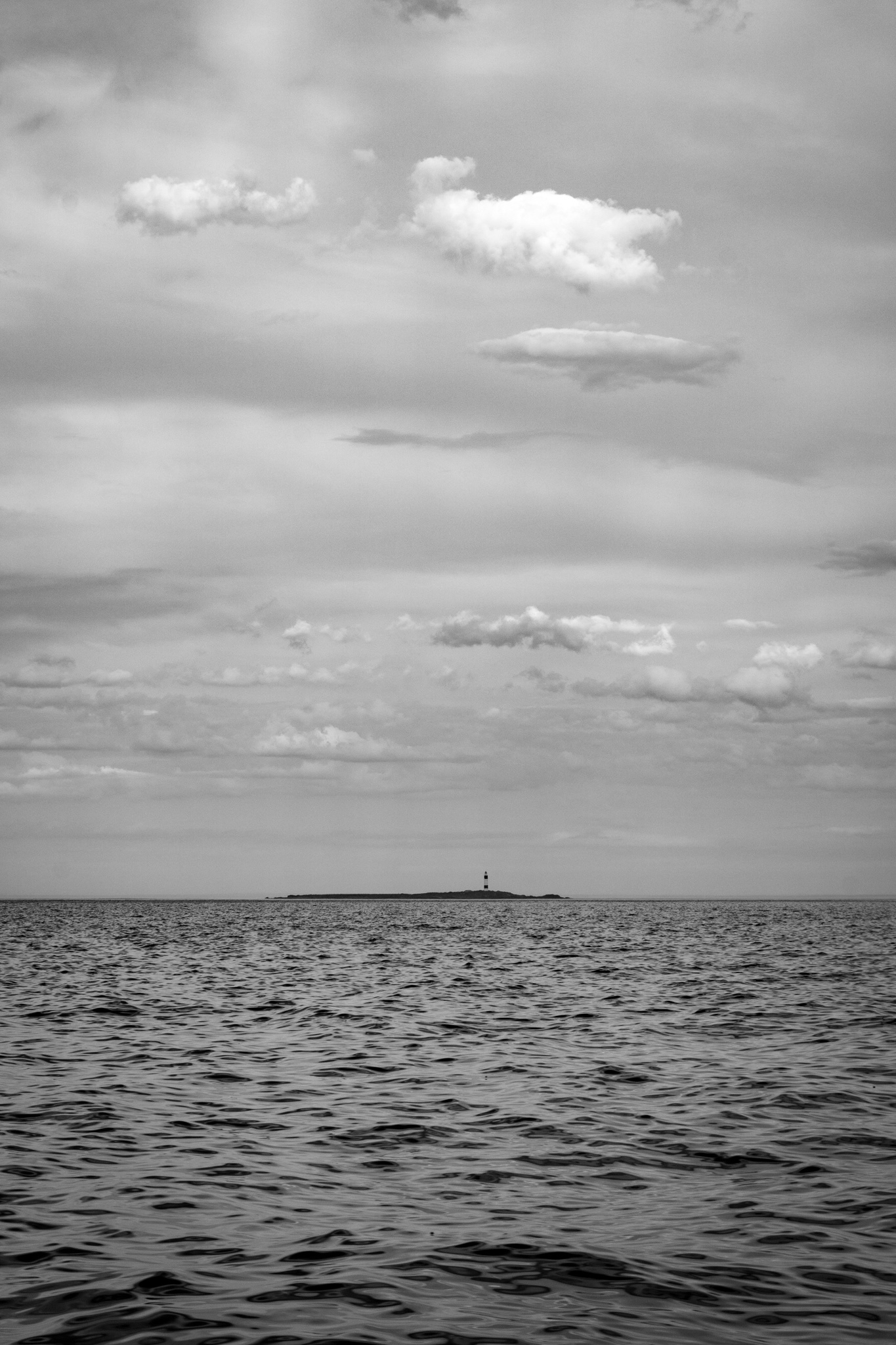 FOVEAUX STRAIT BW