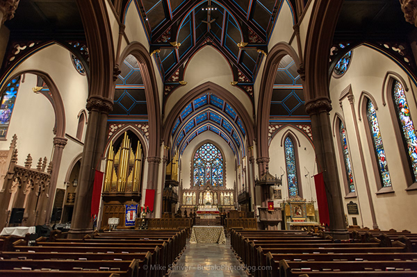 Photography of Buffalo, NY - sunday service: St. Paul's