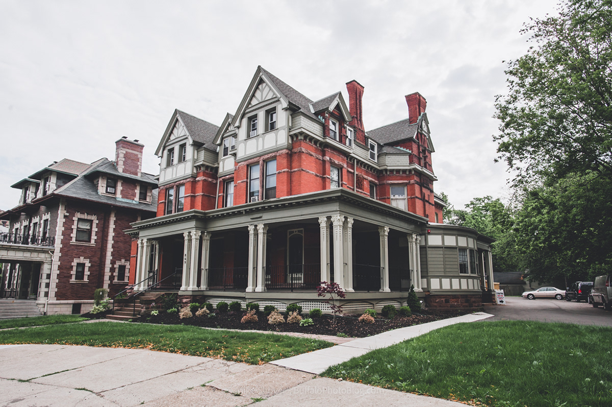 Photography of Buffalo, NY millionaires' row
