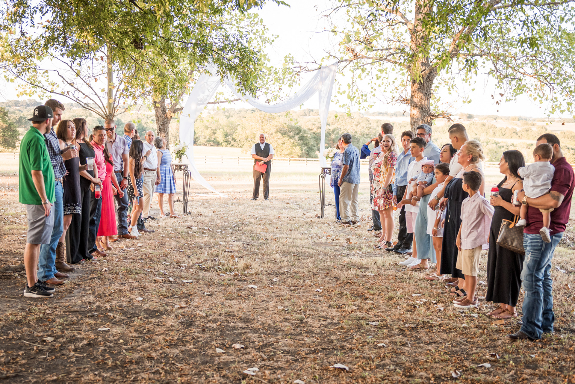 Wedding Day Photos taken in Brenham, TX by Wedding Photographer Aaron Resop @ permavista ranch & resort, Brenham, TX 77833