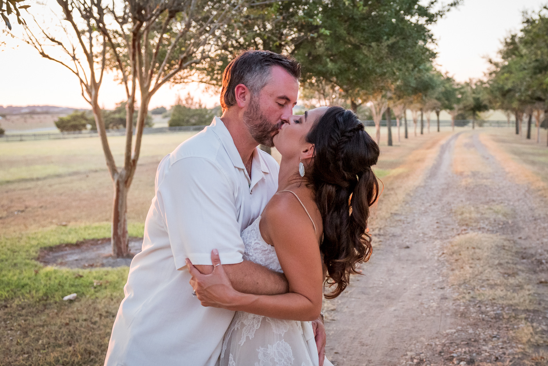 Wedding Day Photos taken in Brenham, TX by Wedding Photographer Aaron Resop @ permavista ranch & resort, Brenham, TX 77833